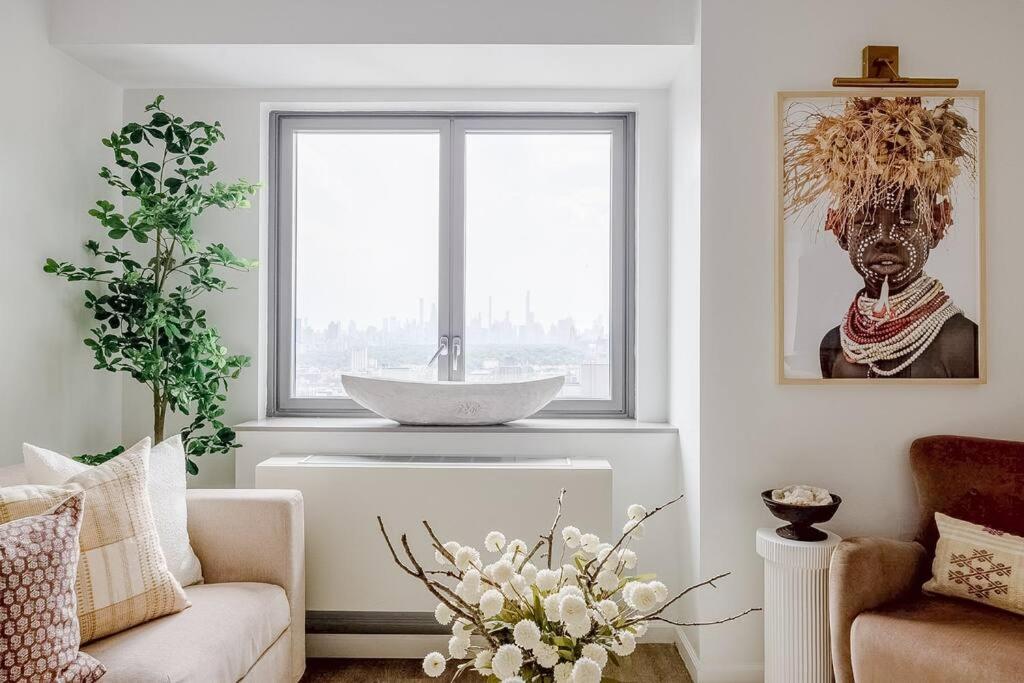 City Views, Modern NYC Oasis Retreat
