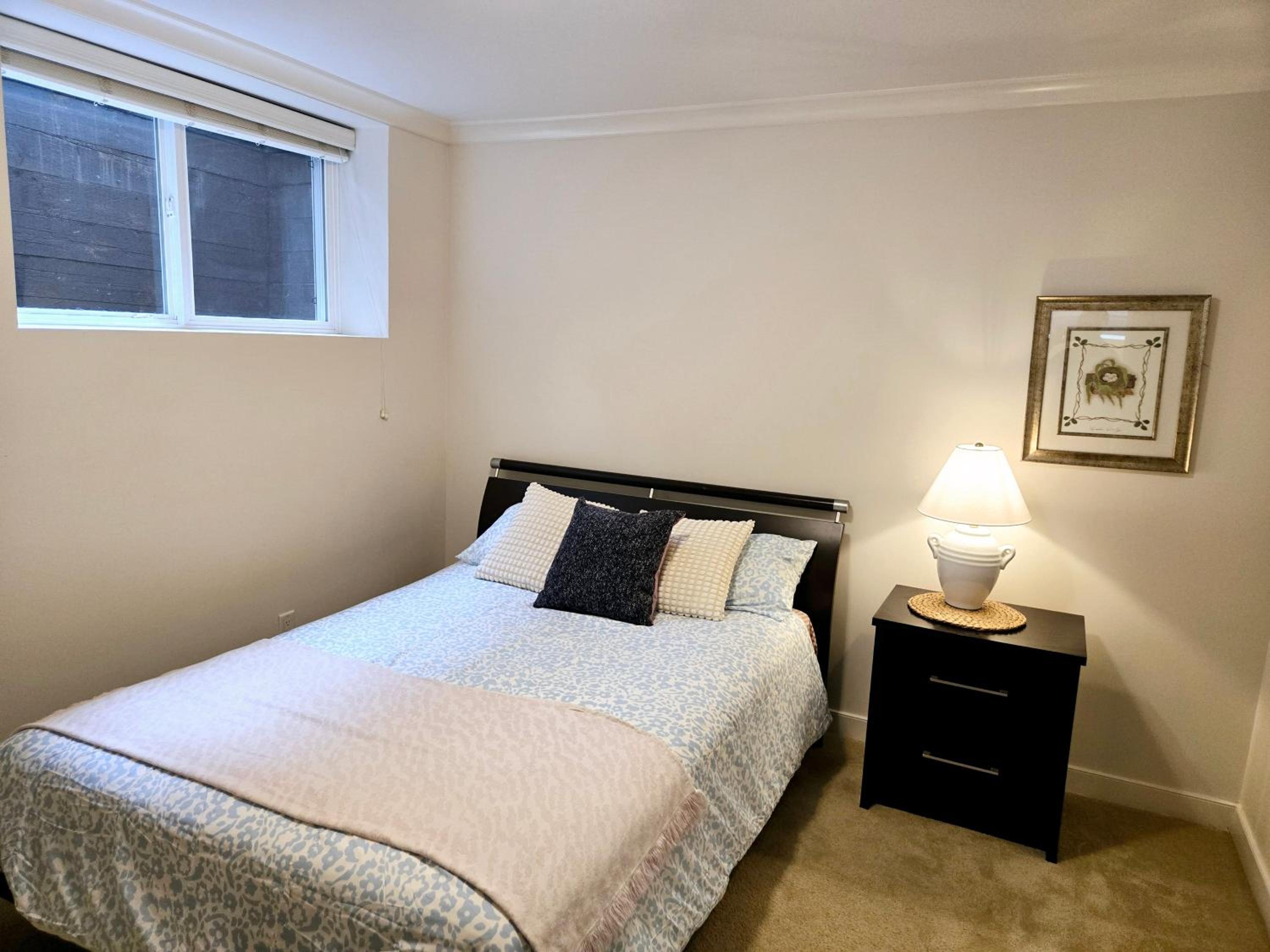 3-bedroom suite near golf course