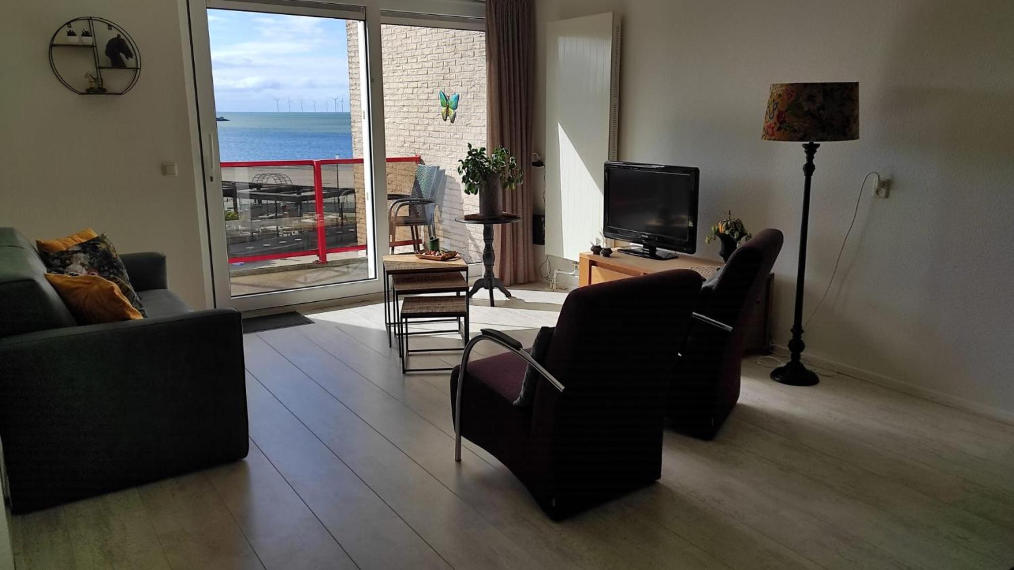 Appartement IJsselmeer Makkum strand view 2