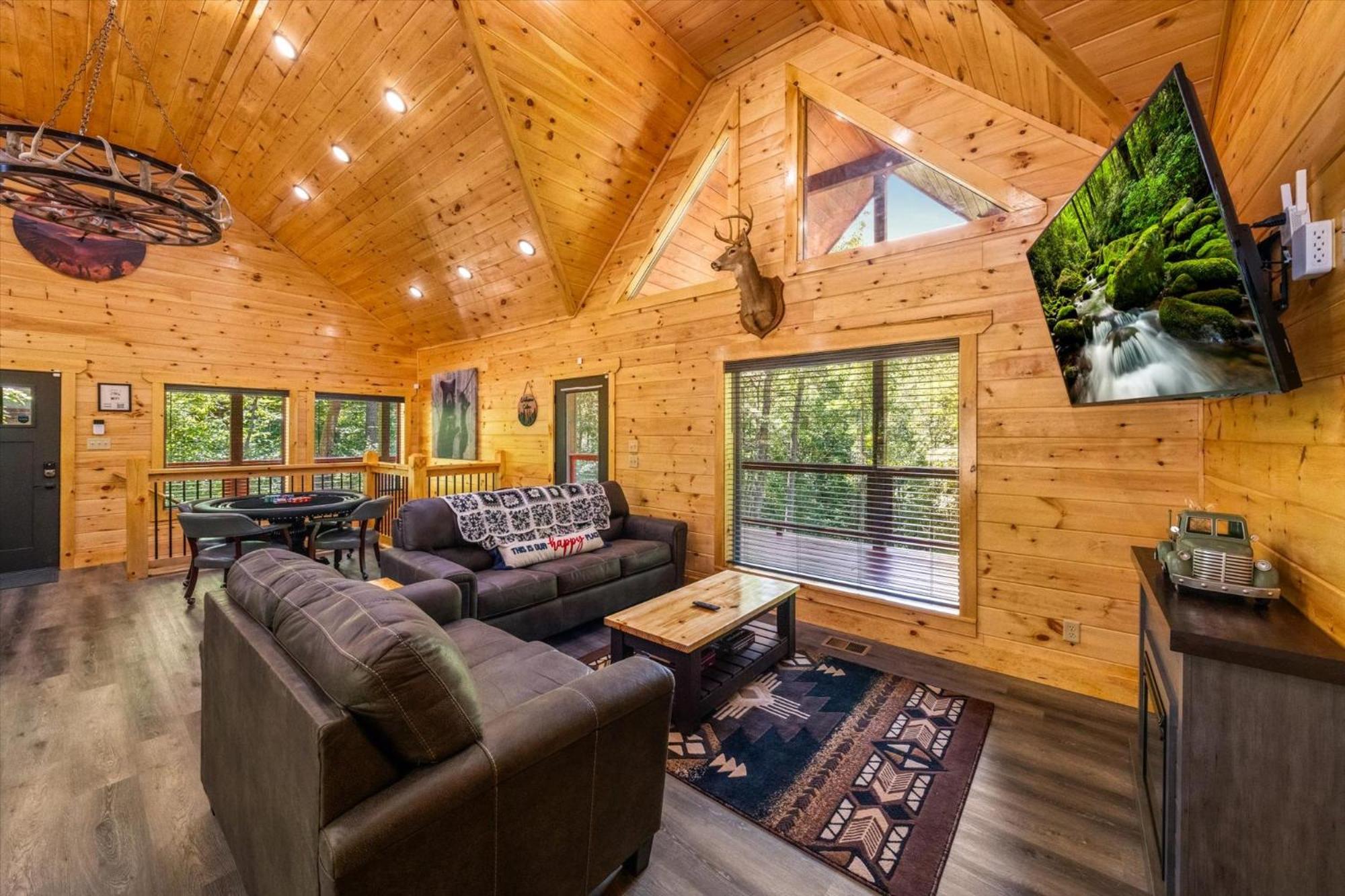 Rollin' in the Mountains By Colonial Properties view 5