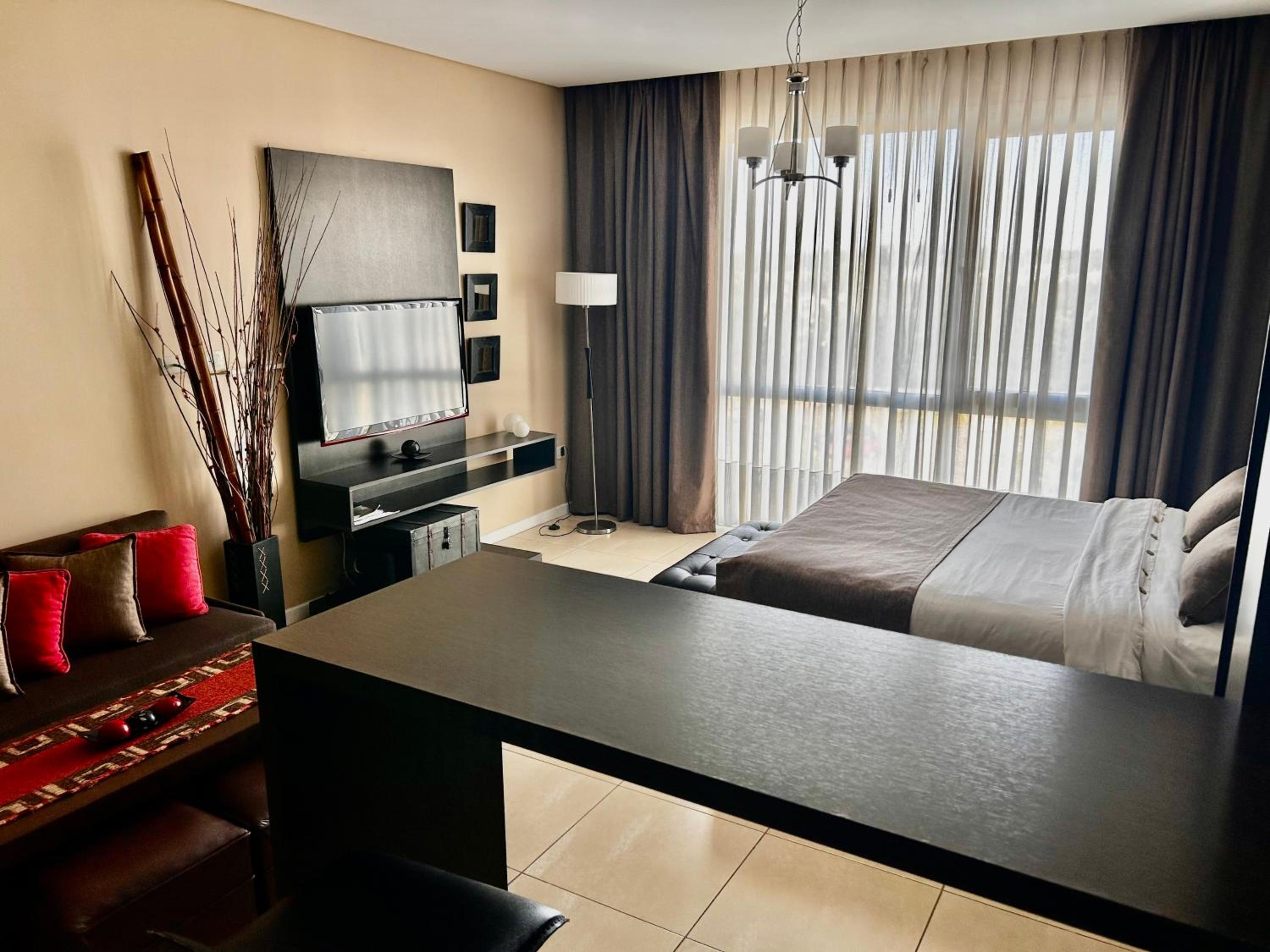 CONDOMINIOS de la BAHIA - Apart Departamento - BAHIA GRANDE - NORDELTA - Piscina con arancel - Parking