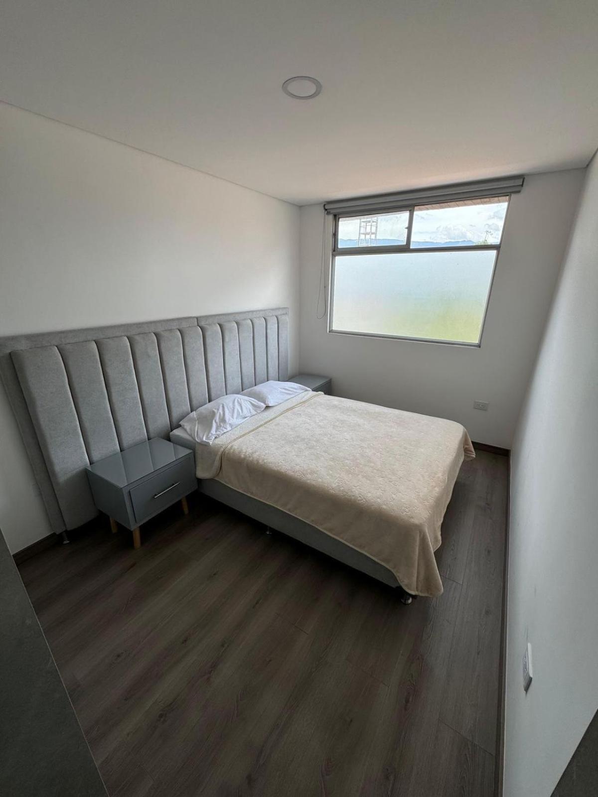 Modern 3 Bedroom Apartment with balcony