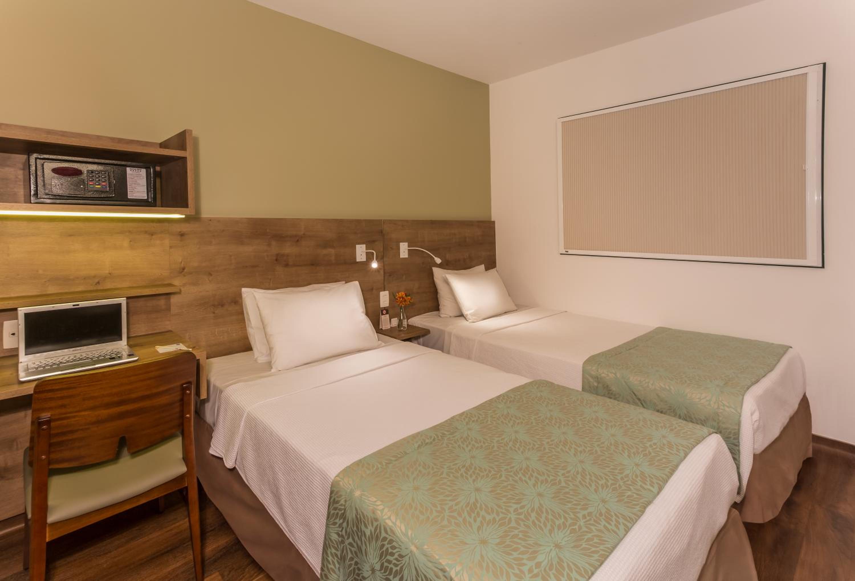 Vitoria Vacations - Sleep Inn Praia do Canto - Property Image 13