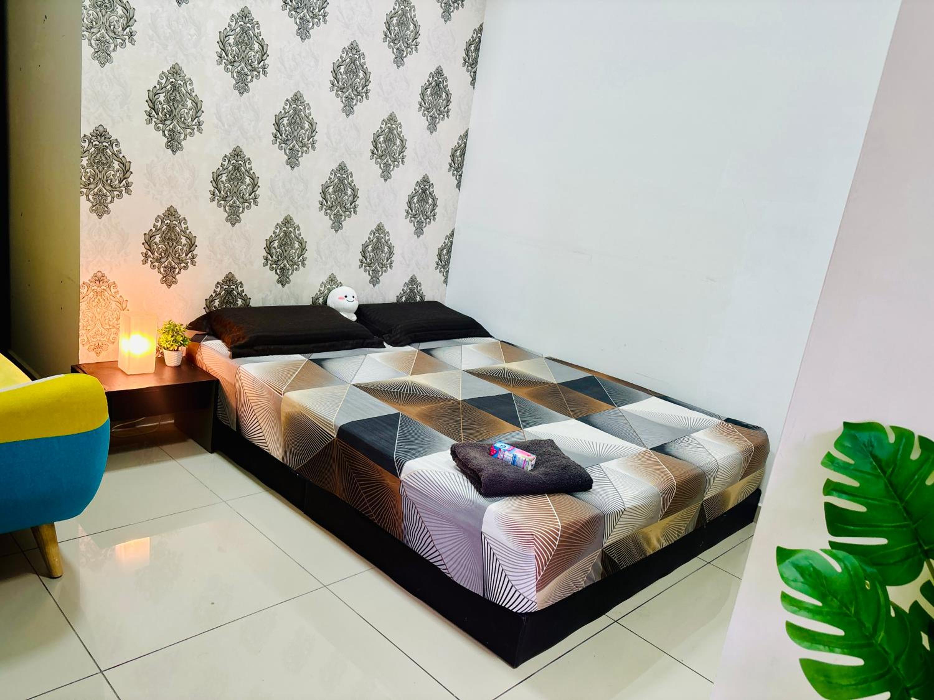 Comfy Private Room with Infinity Pool