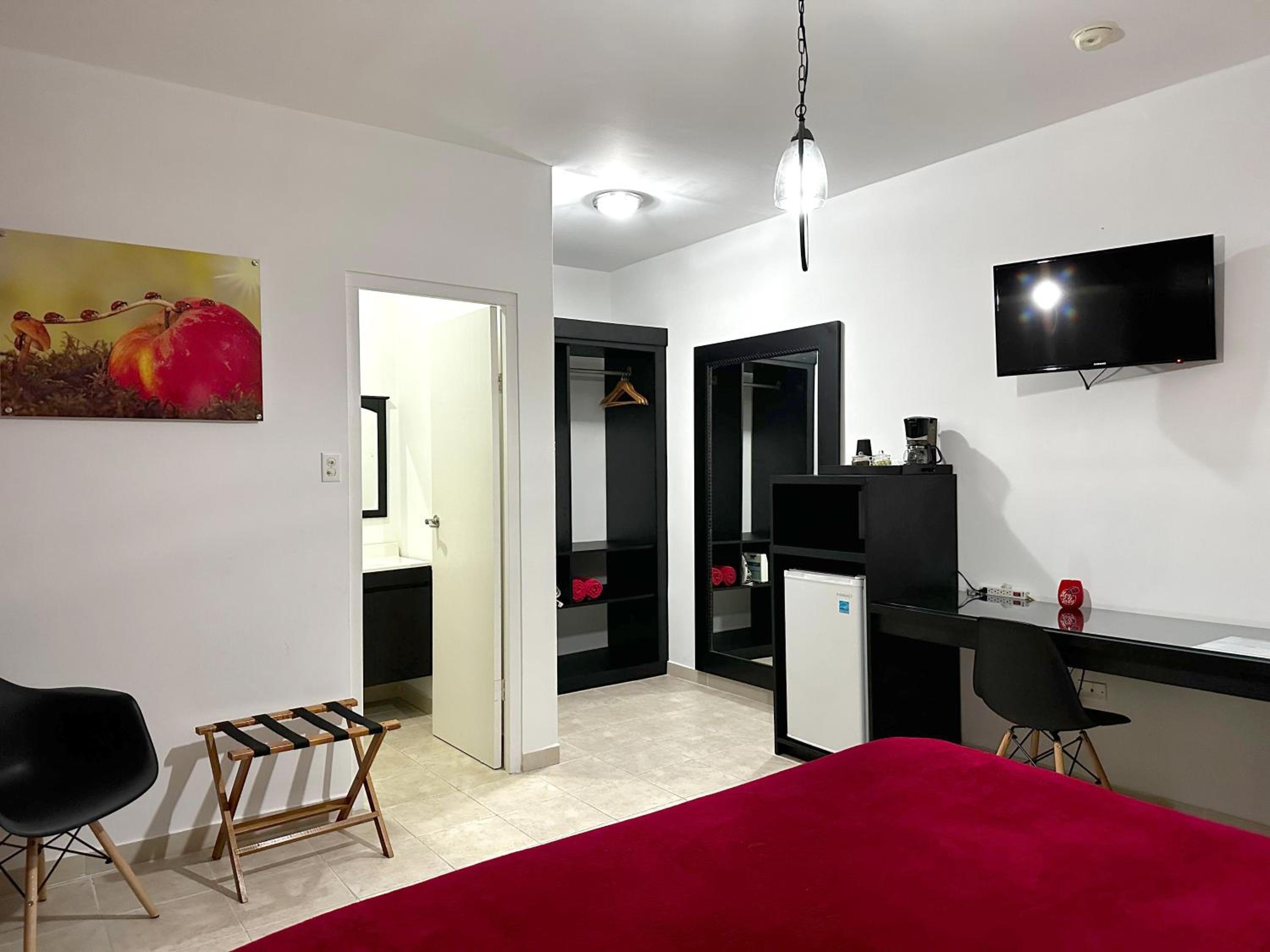 Photo 12