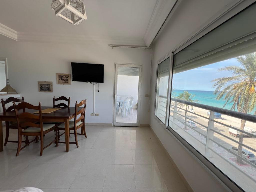 Mahdia front sea balcony 2 view 3