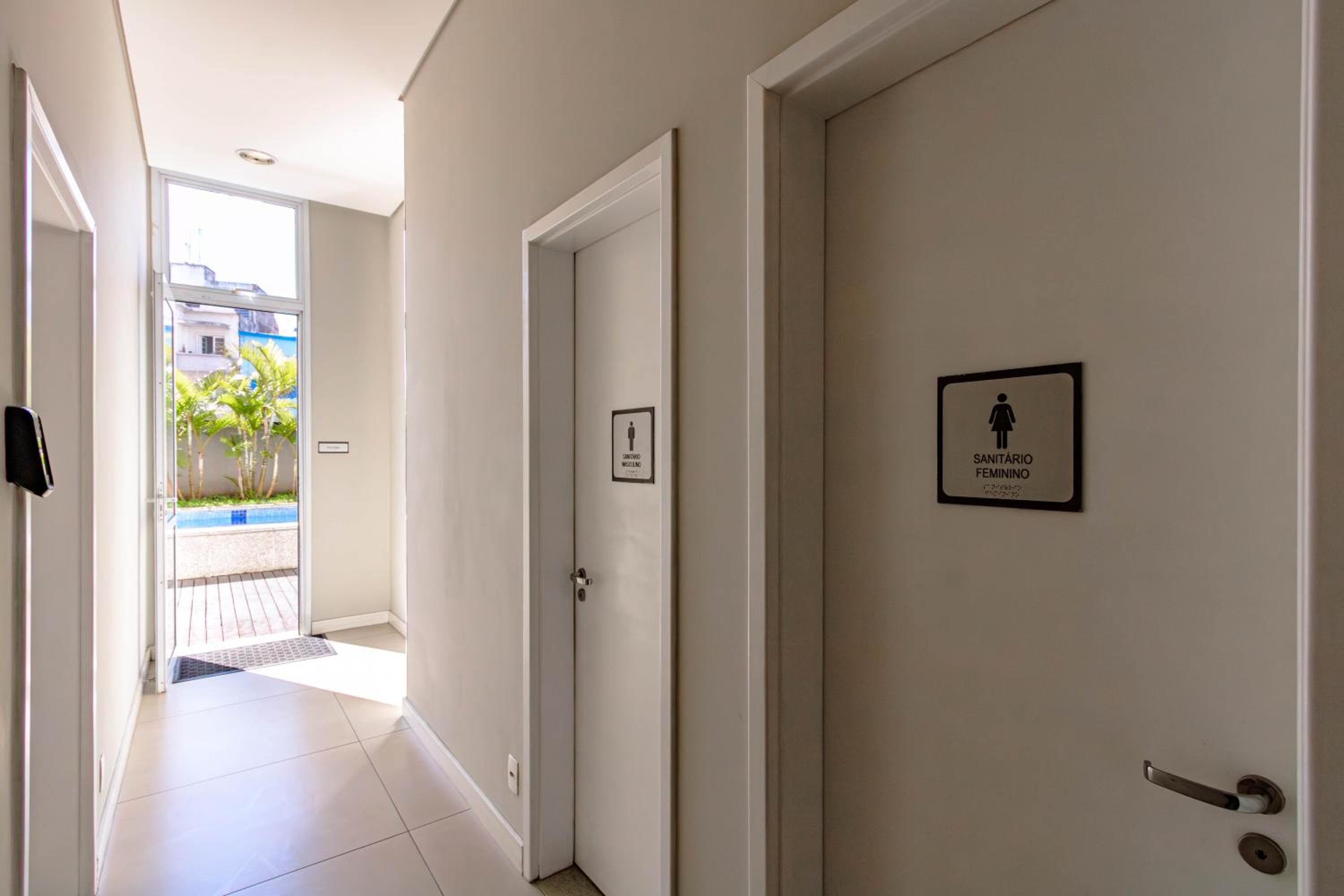 FLAT COMPLETO no METRÔ SANTA CECILIA com PISCINA - SAUNA - GARAGEM