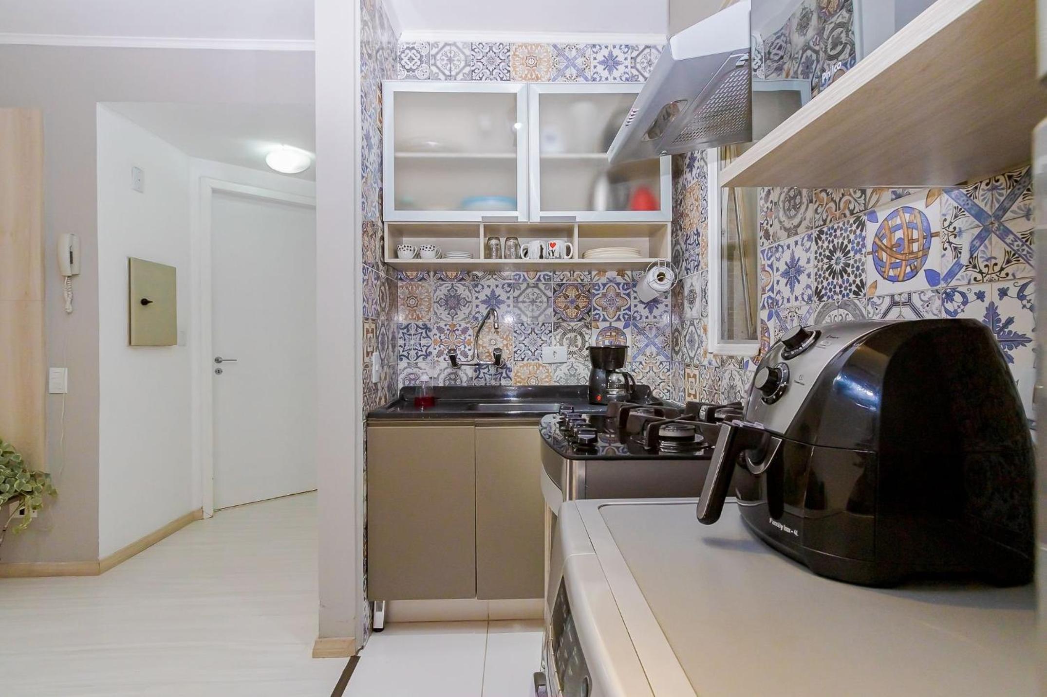 Ed St Thomas | No melhor local do centro de Curitiba | Gonzaga Stays