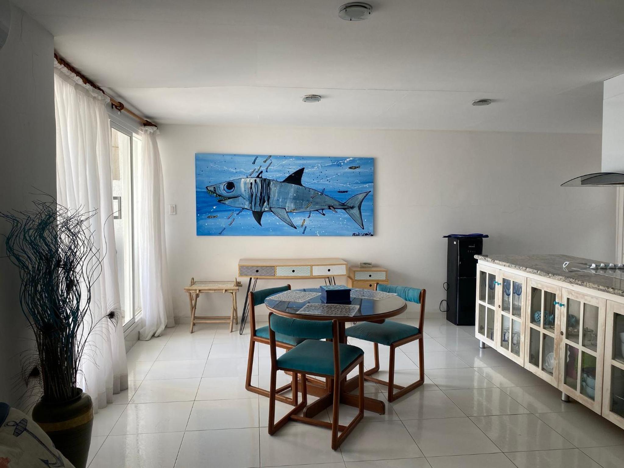 Walking distance to the beach, restaurants, and shops