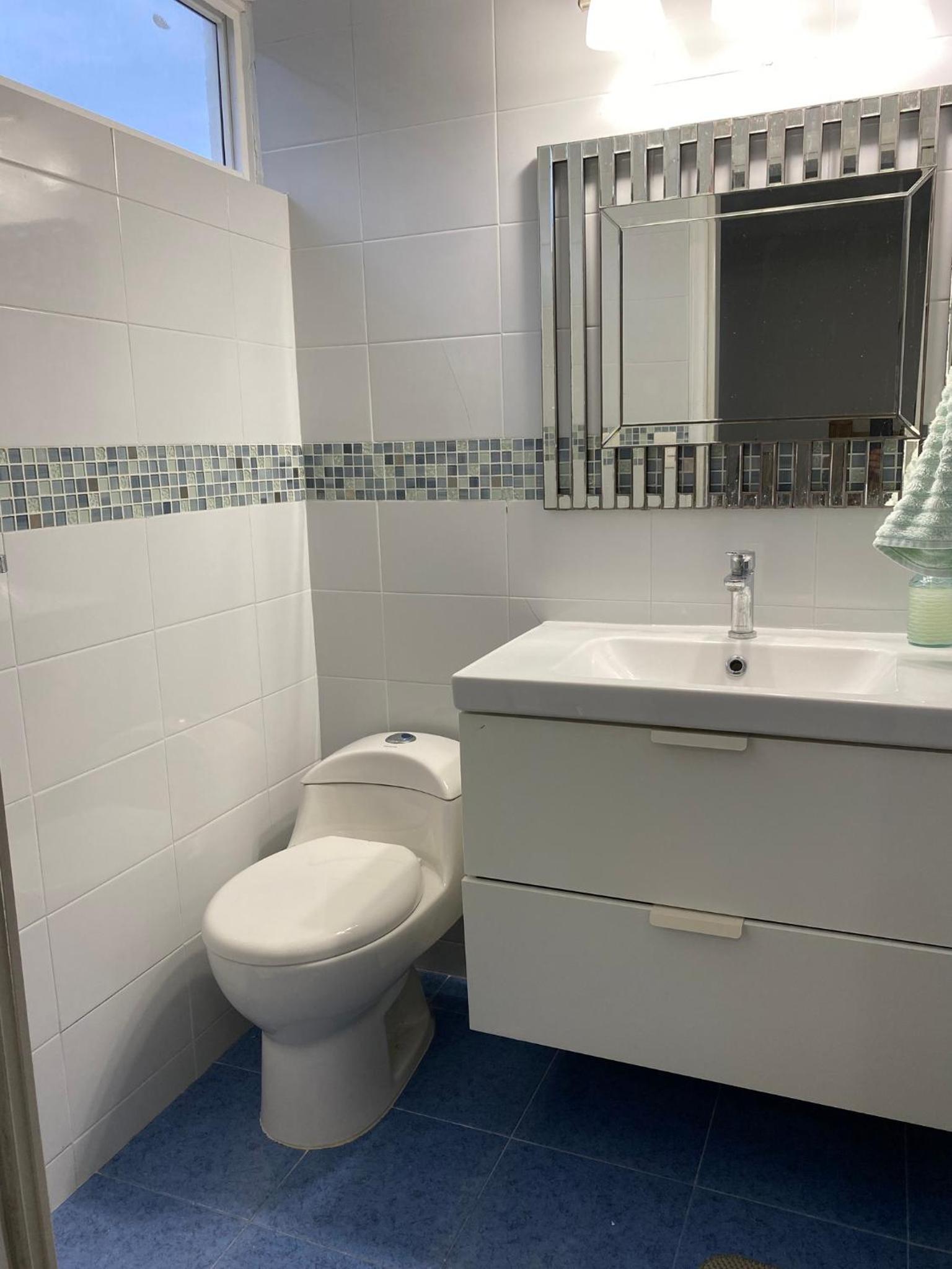 Walking distance to the beach, restaurants, and shops