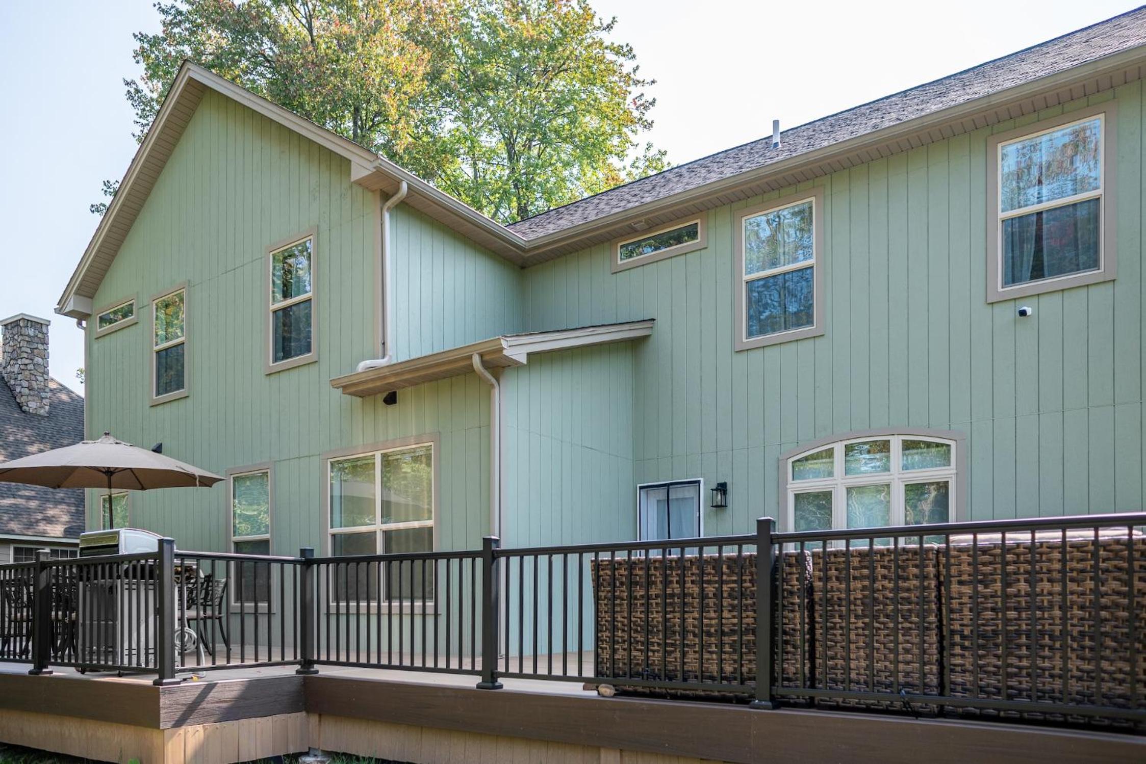 Lake Harmony Getaway 4BR Near Resorts & Ski view 3