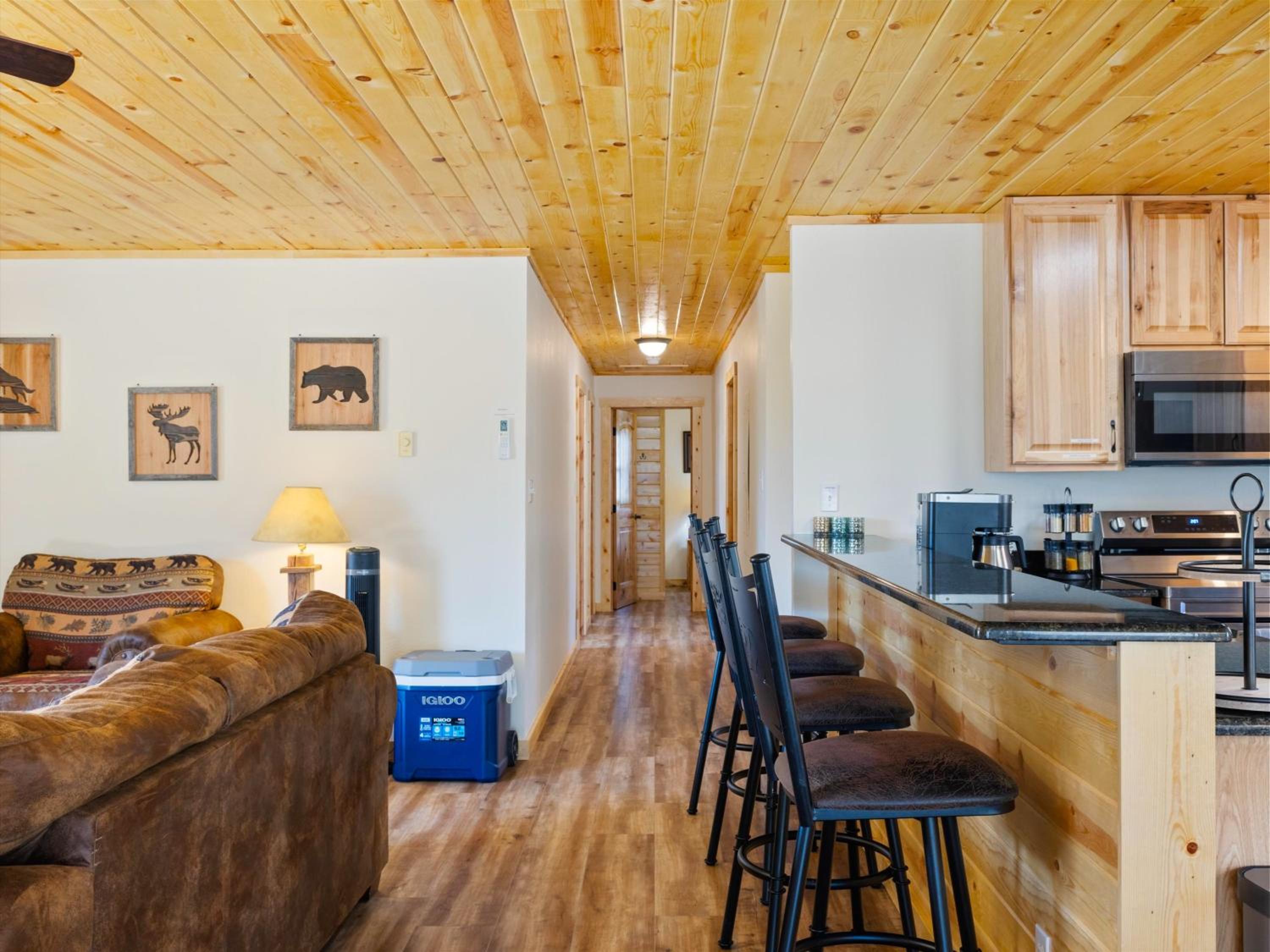 Yellowstone Treasure Retreat