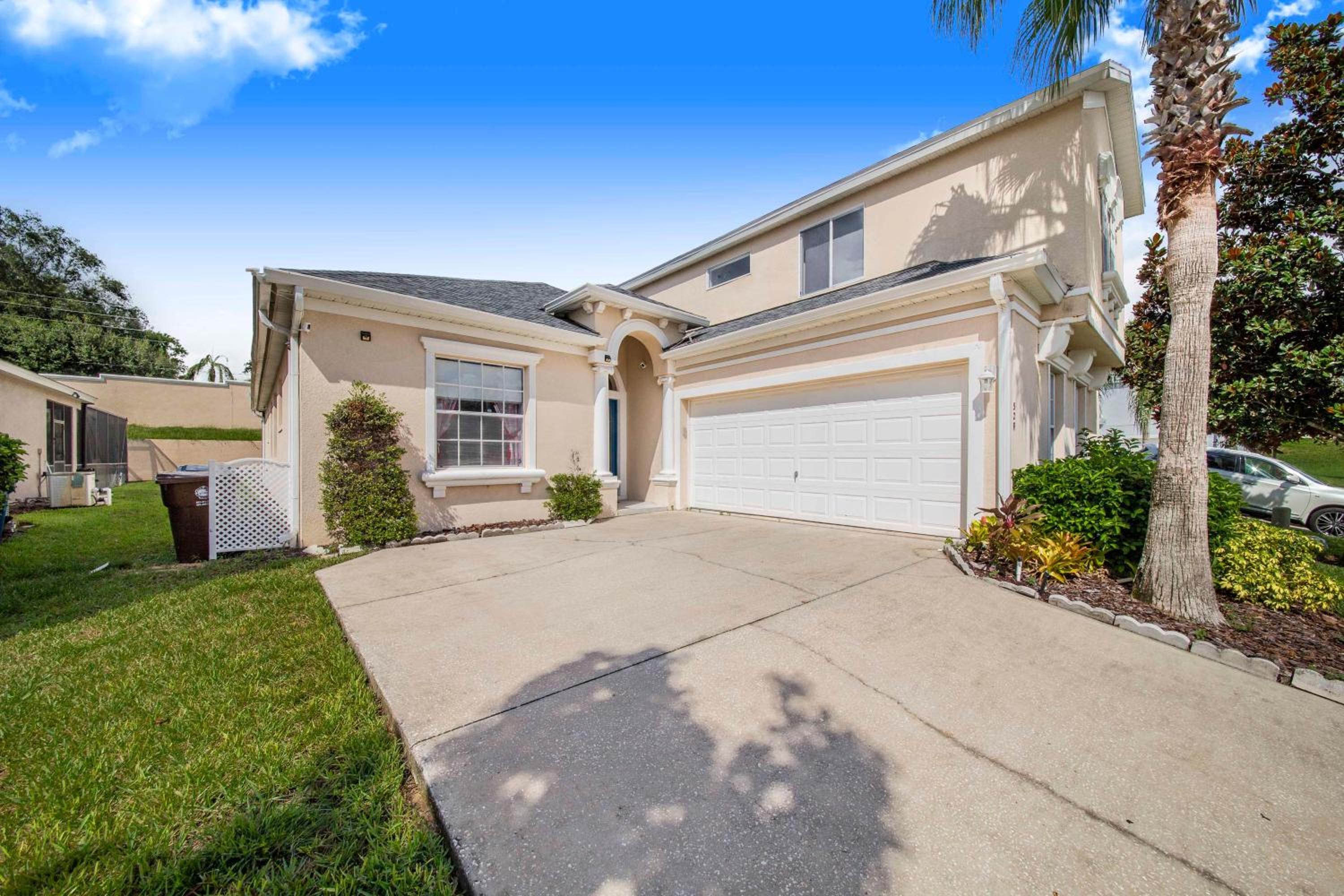 4bed pool Hot tub,Game Room at Calabay Tower lake view 3