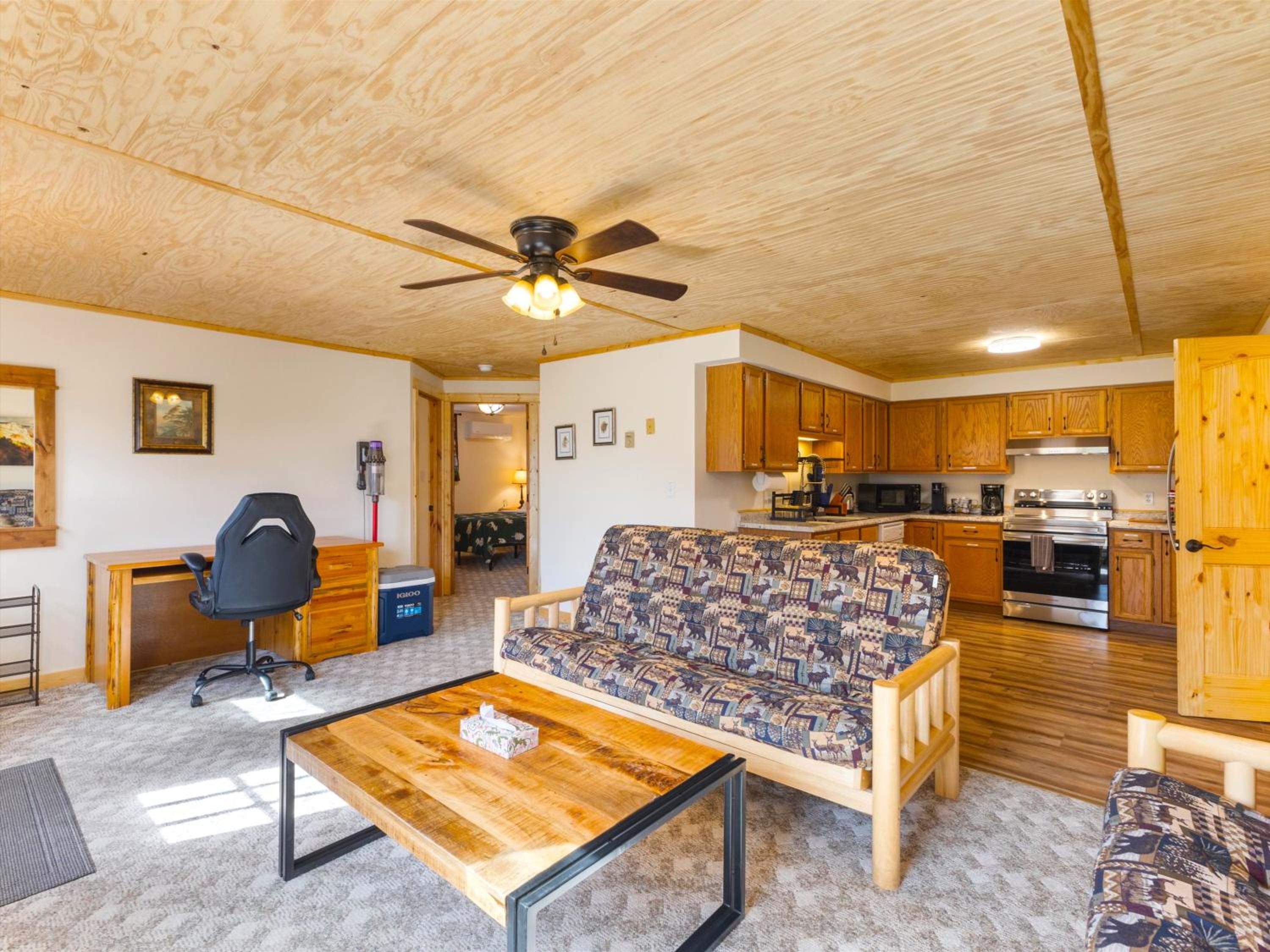 Yellowstone Treasure Retreat