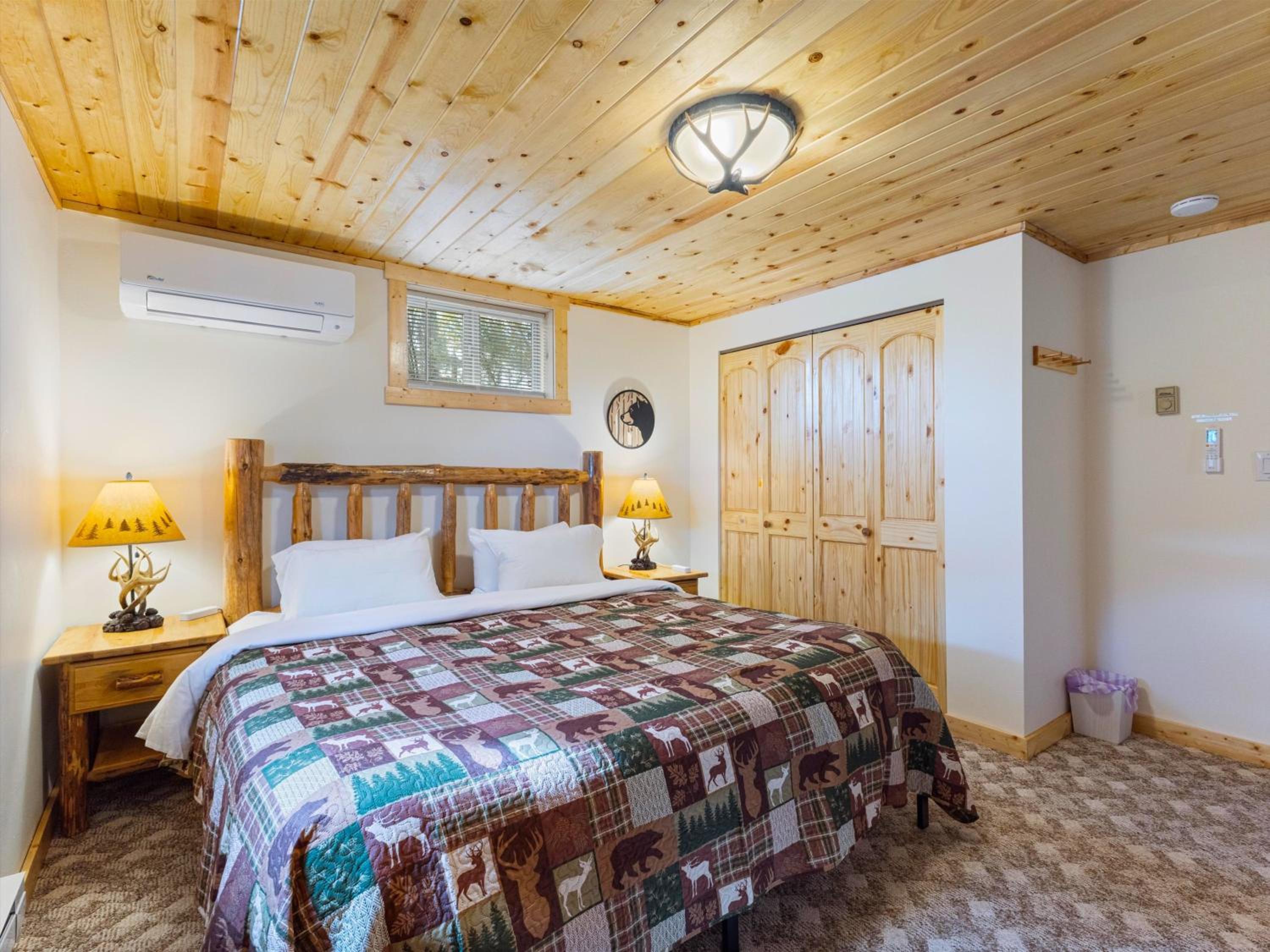 Yellowstone Treasure Retreat