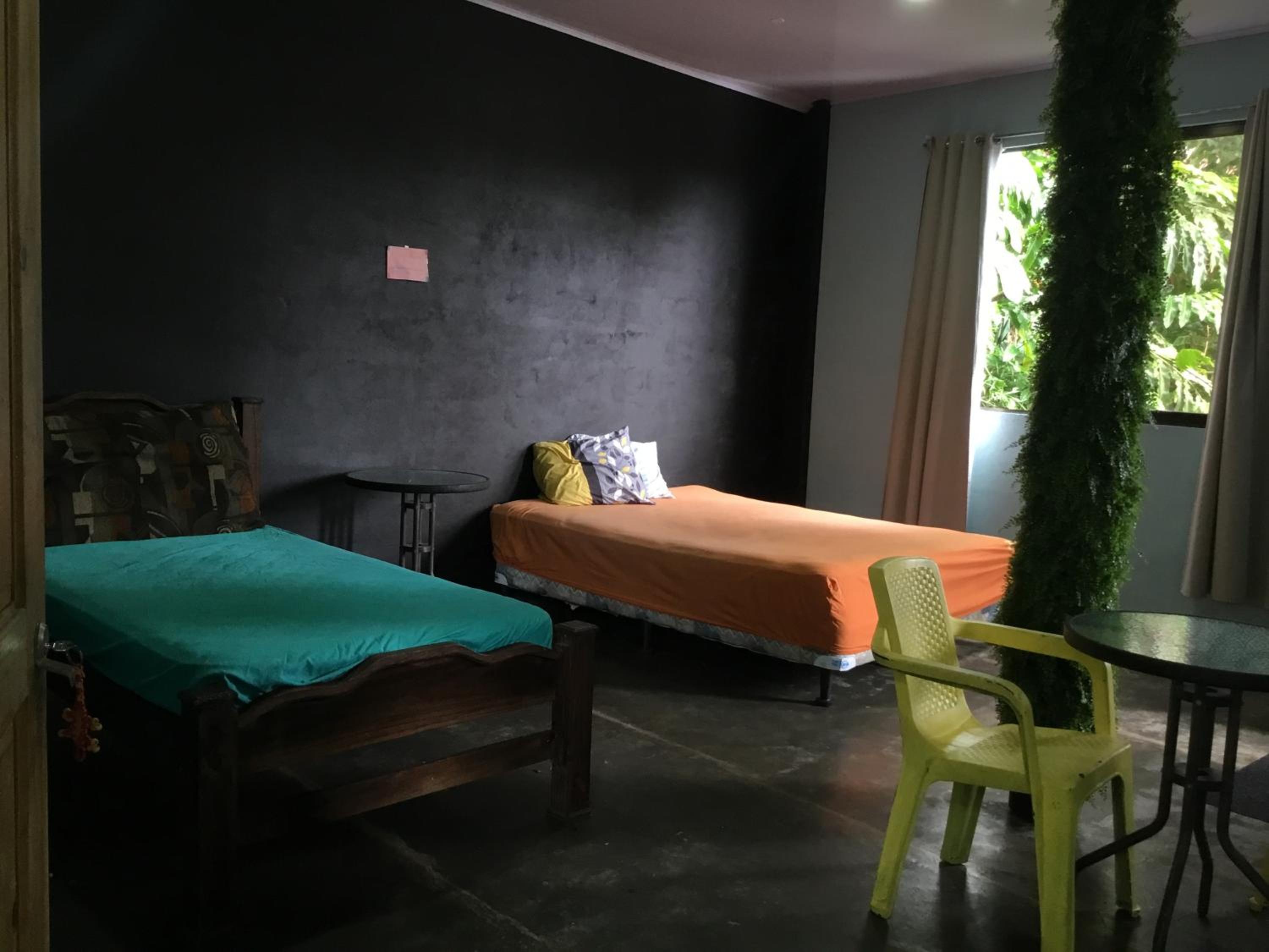Rose House Manuel Antonio