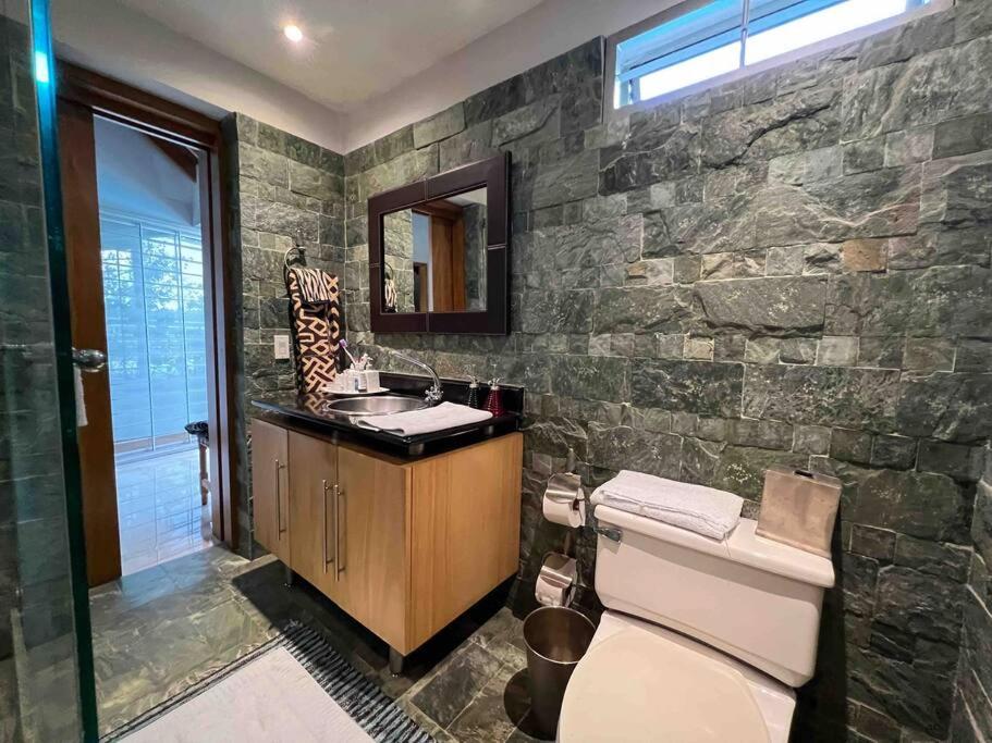 Medellin Mansion 680 m2 with pool and steam room