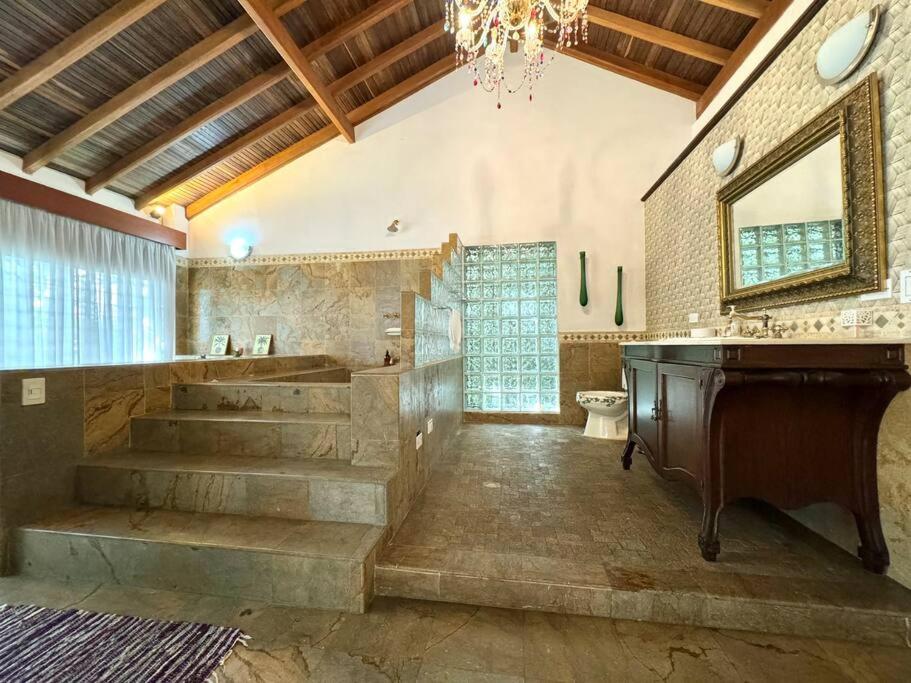 Medellin Mansion 680 m2 with pool and steam room