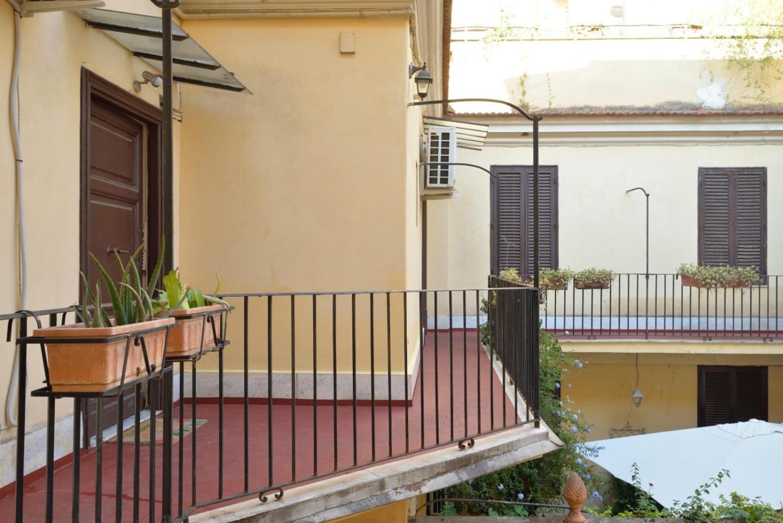 villa Borghese House