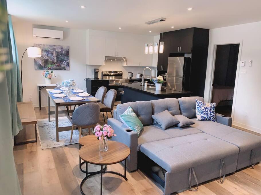 Modern Apt, Free Parking and Best Family Travel