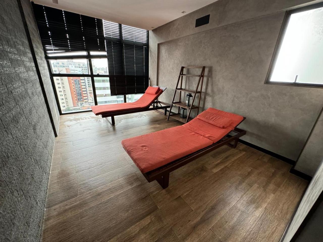 Loft 418 pertinho do mar na Ponta Verde