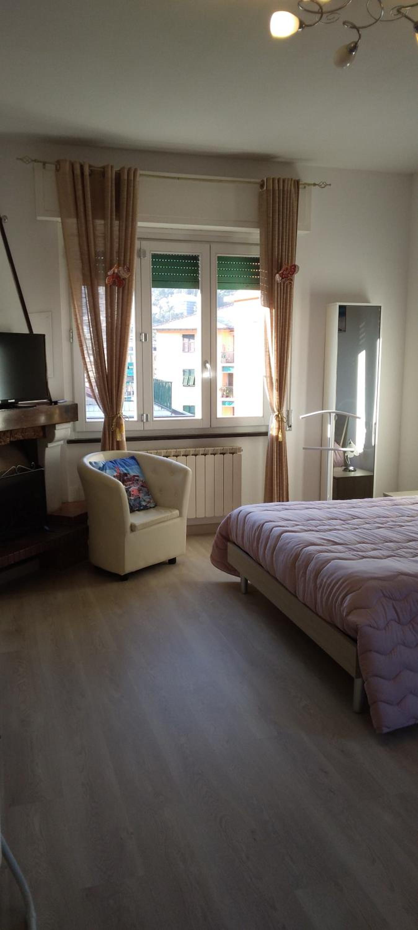 Photo 182