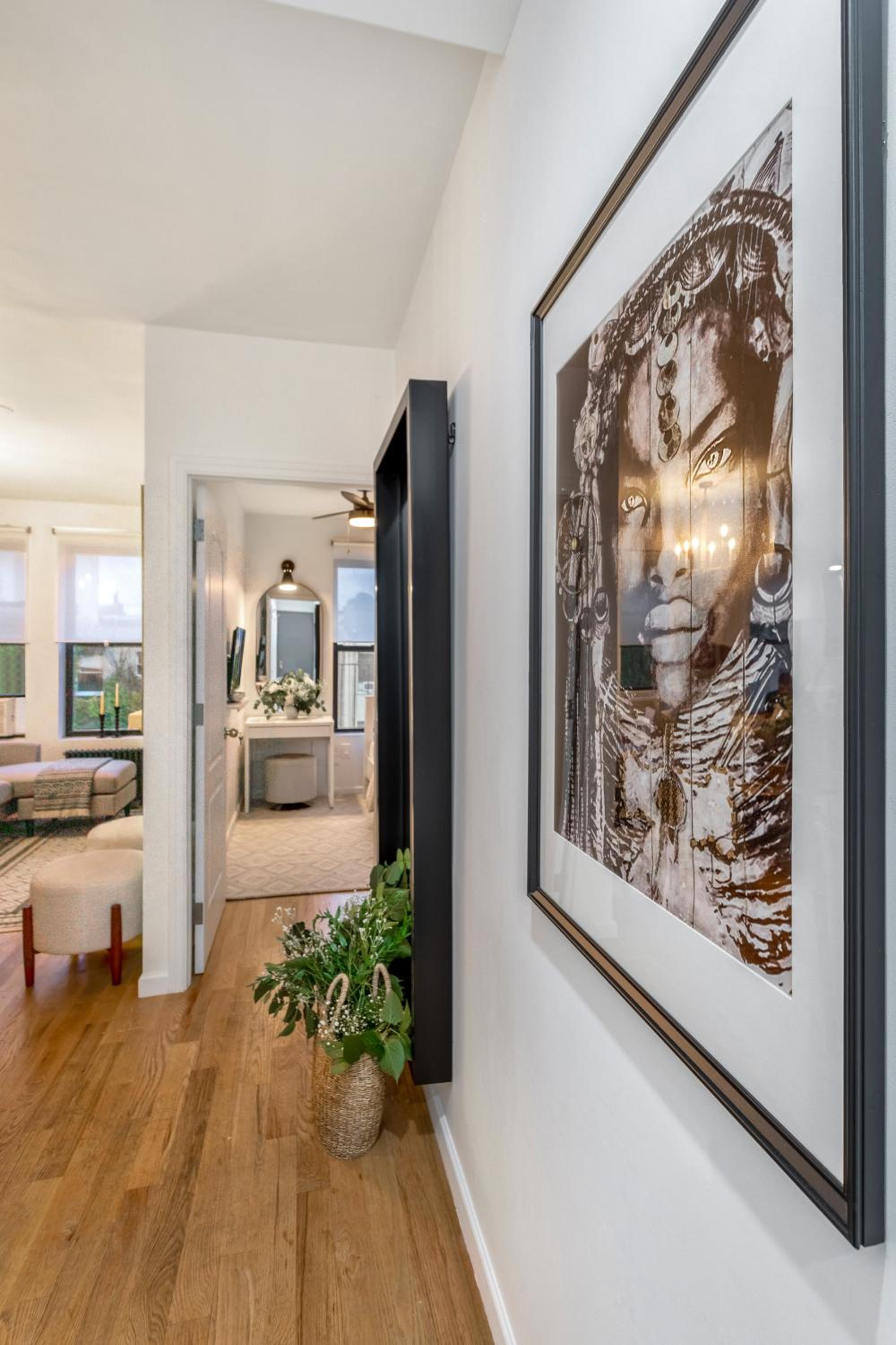 Bright Designer Cottage in Historic Harlem, 20 Minutes from Times Square!