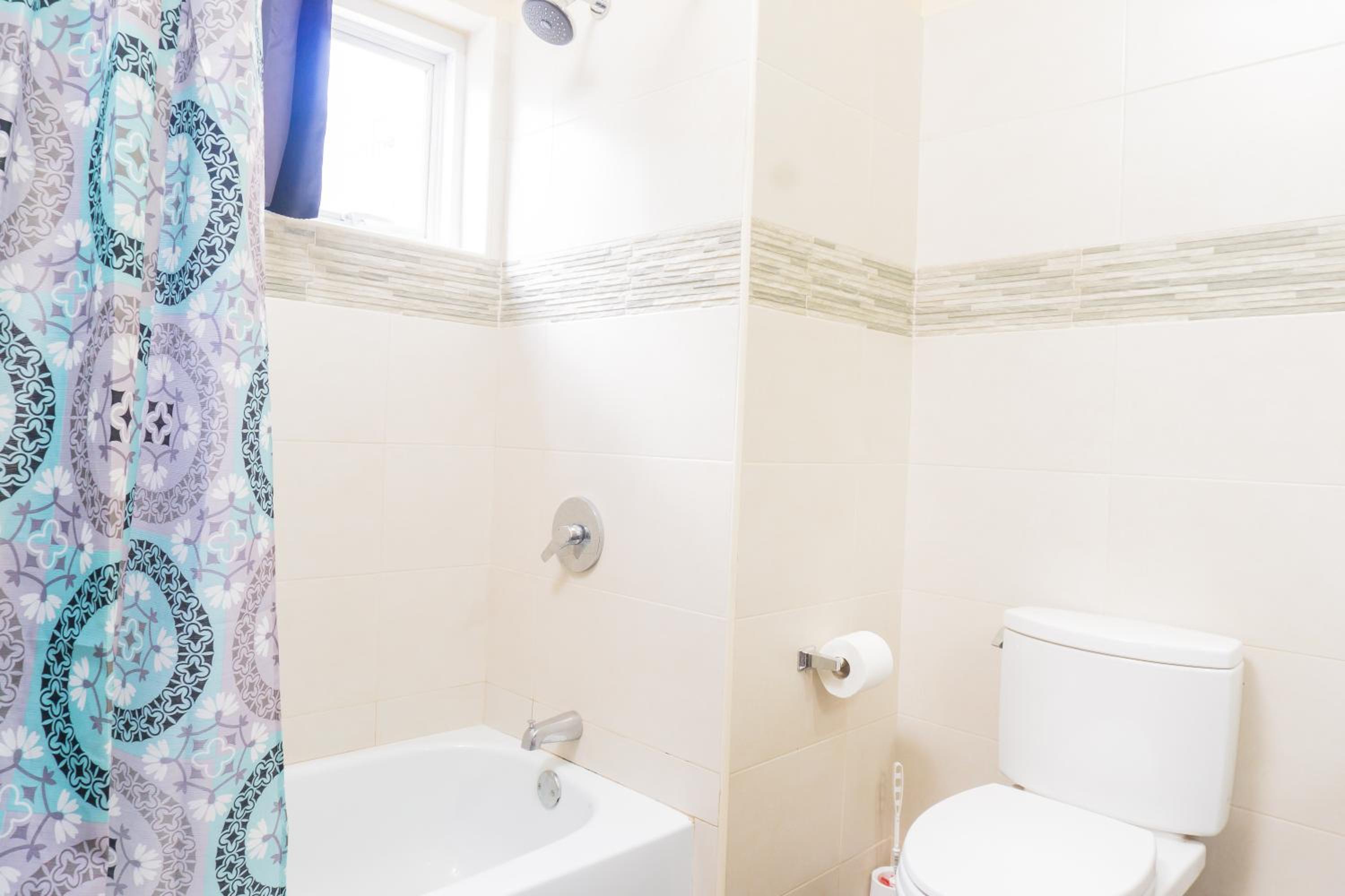 Secure one bedroom apartment in Ruthven a gated community in New Kingston Jamaica view 2