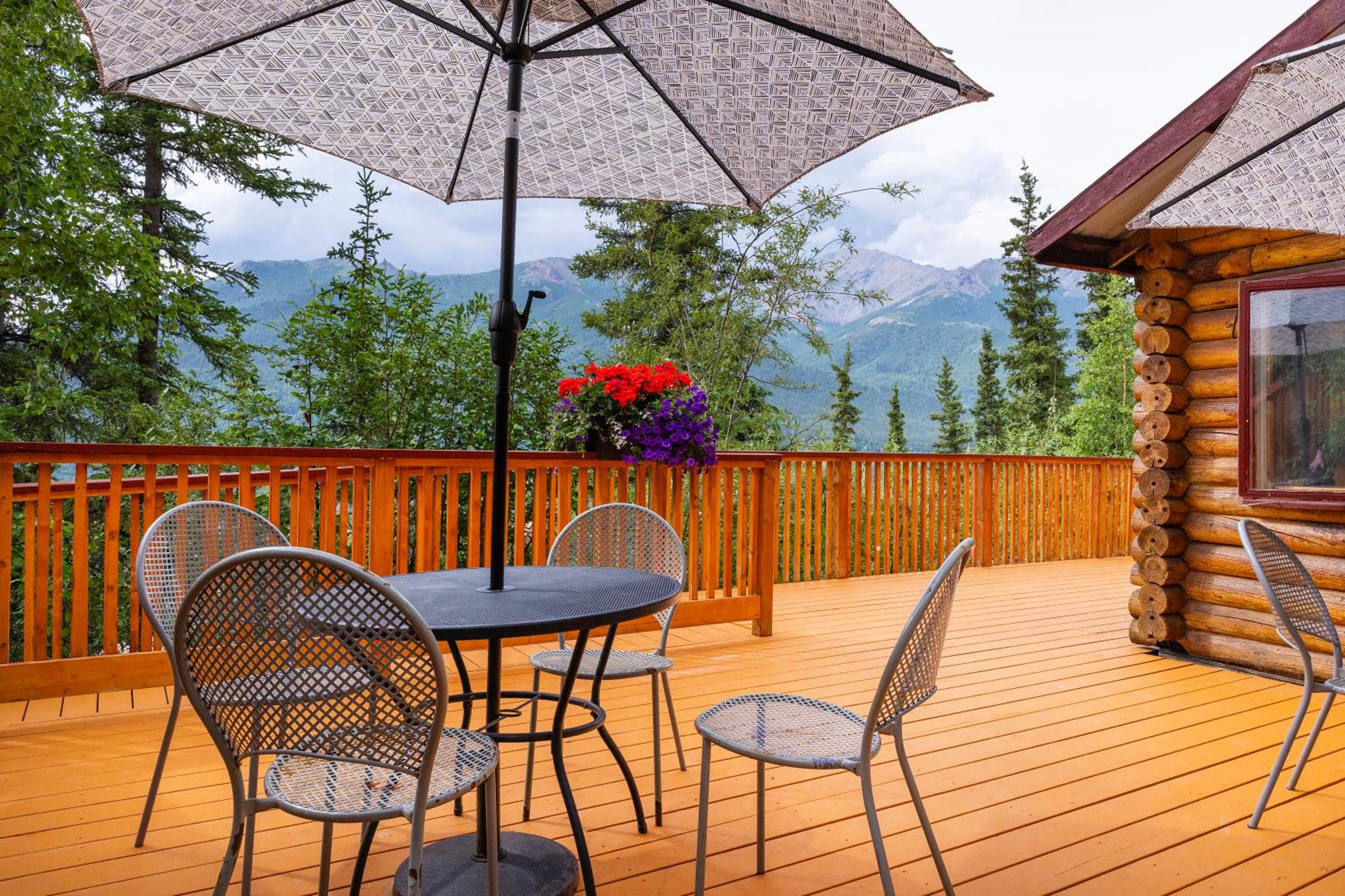 Denali Crow's Nest Cabins
