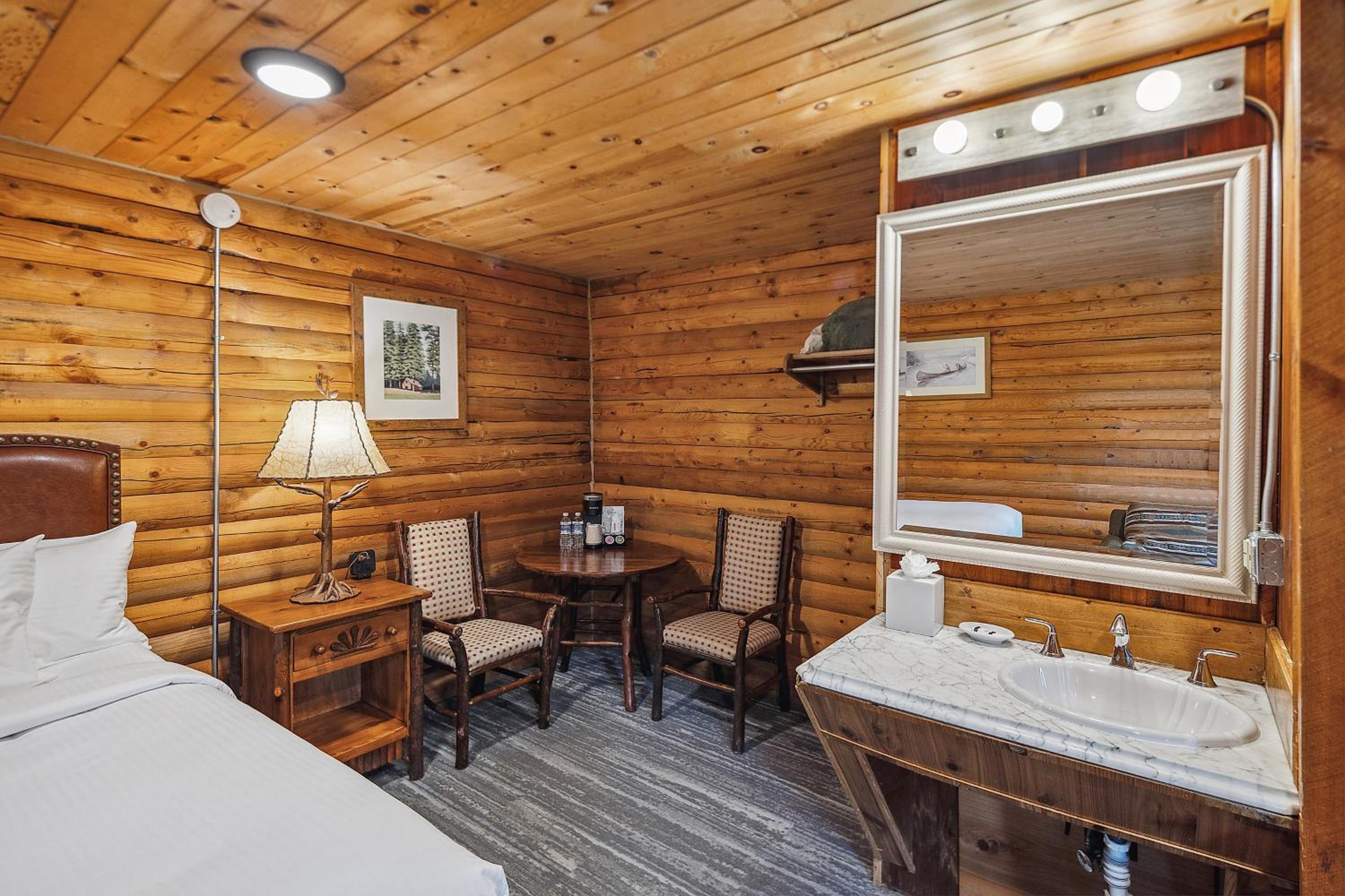 Denali Crow's Nest Cabins
