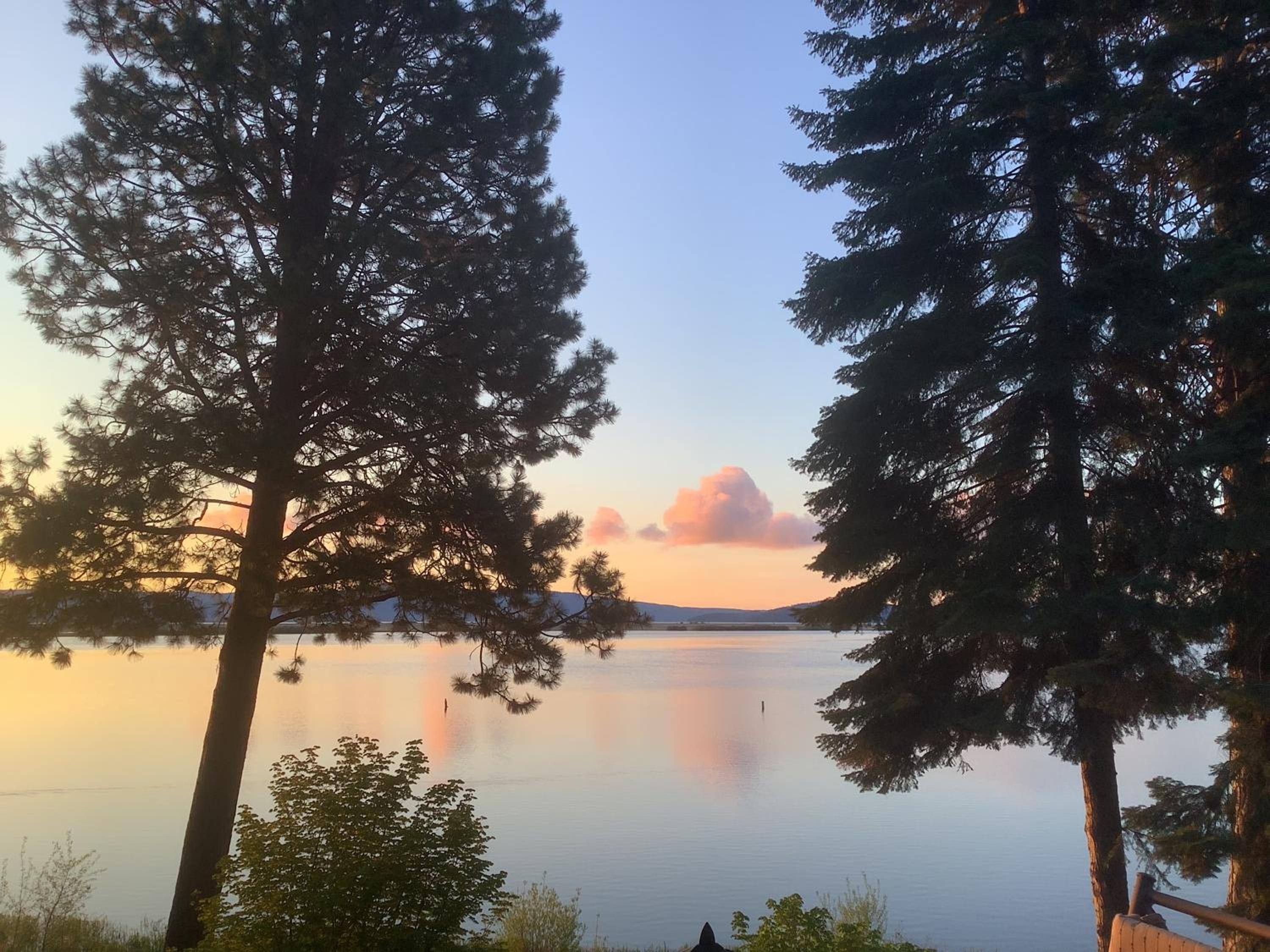 Point Comfort Lodge and Cabins view 2