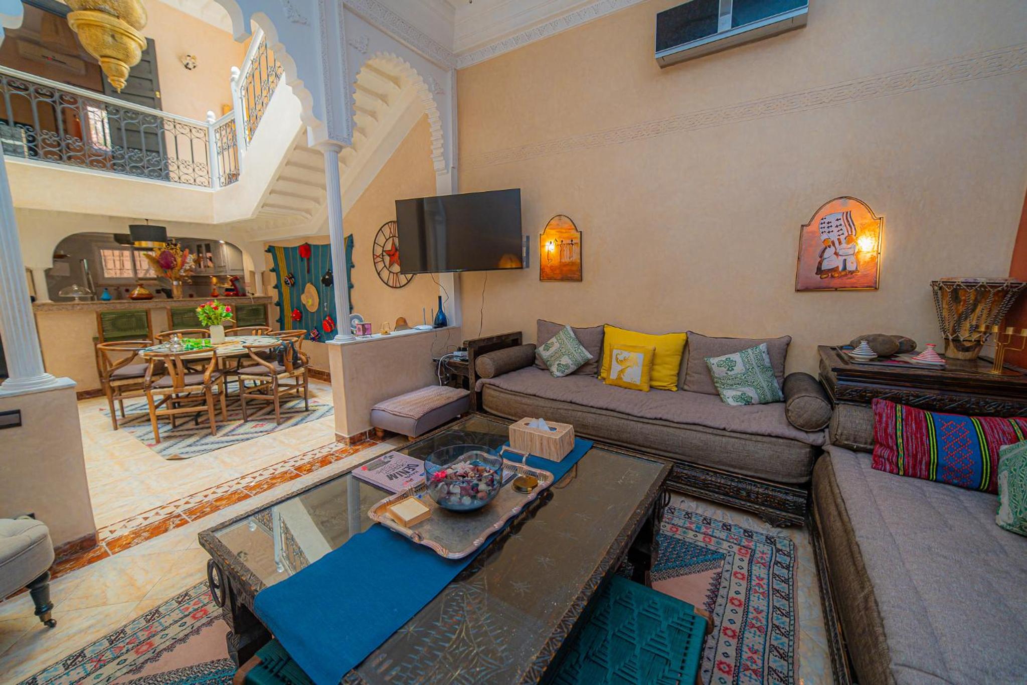 lounge