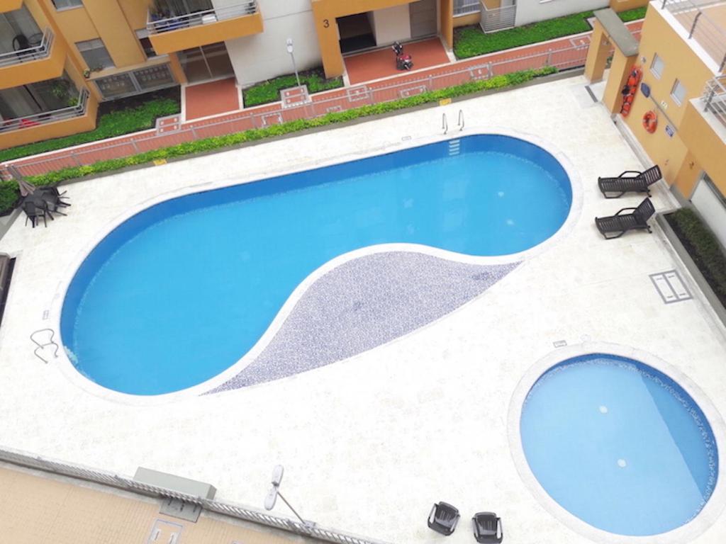 601 Norte La Flora Conjunto Residencial