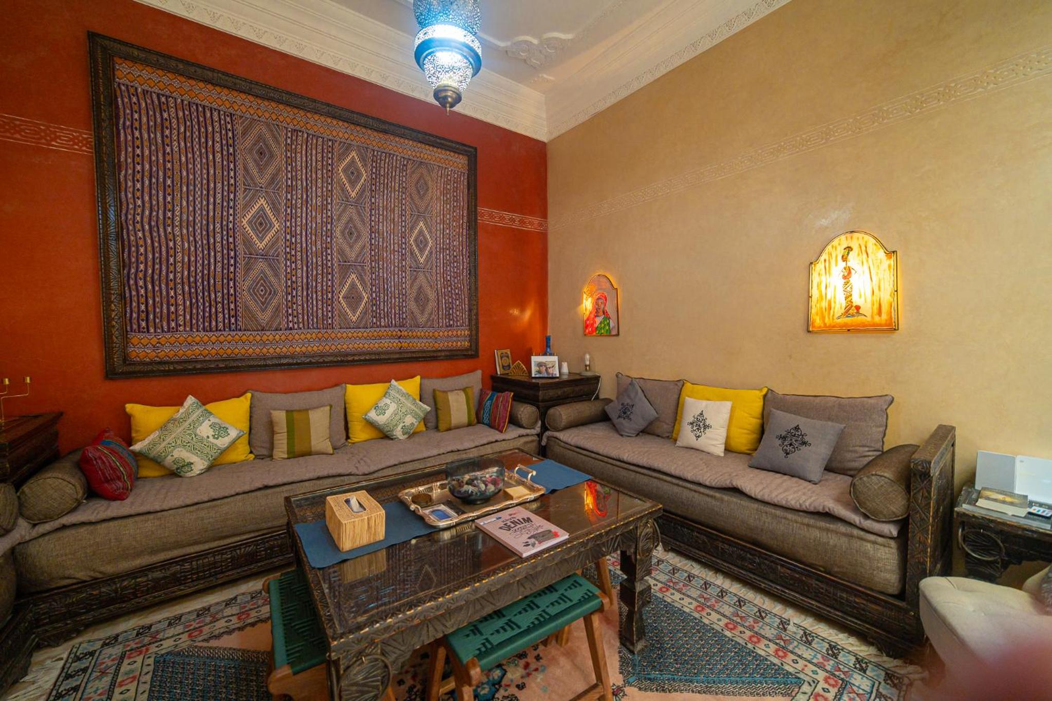 lounge