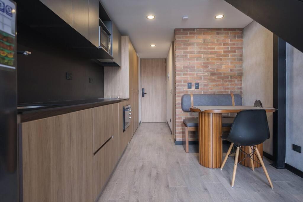Luxury 1 BR duplex in Virrey
