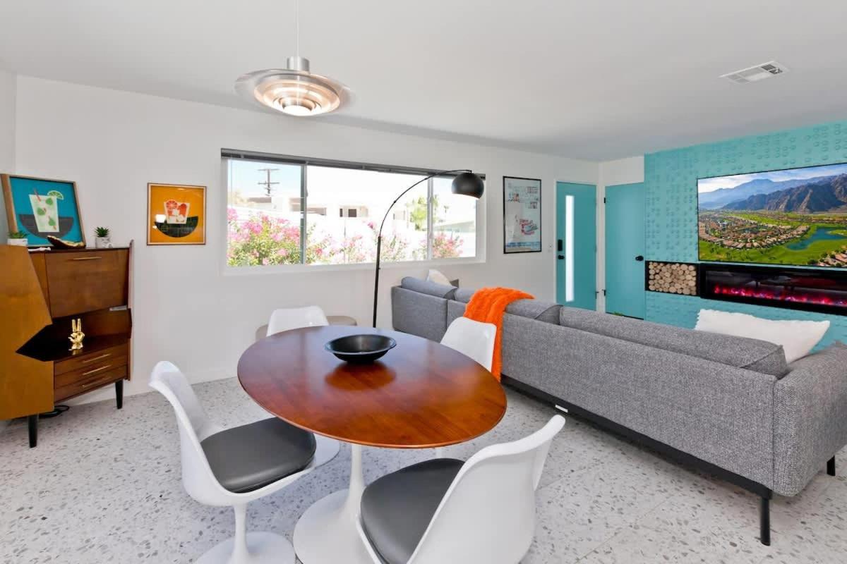Quintessential Family Palm Springs Salt Pool Spa Casita view 3