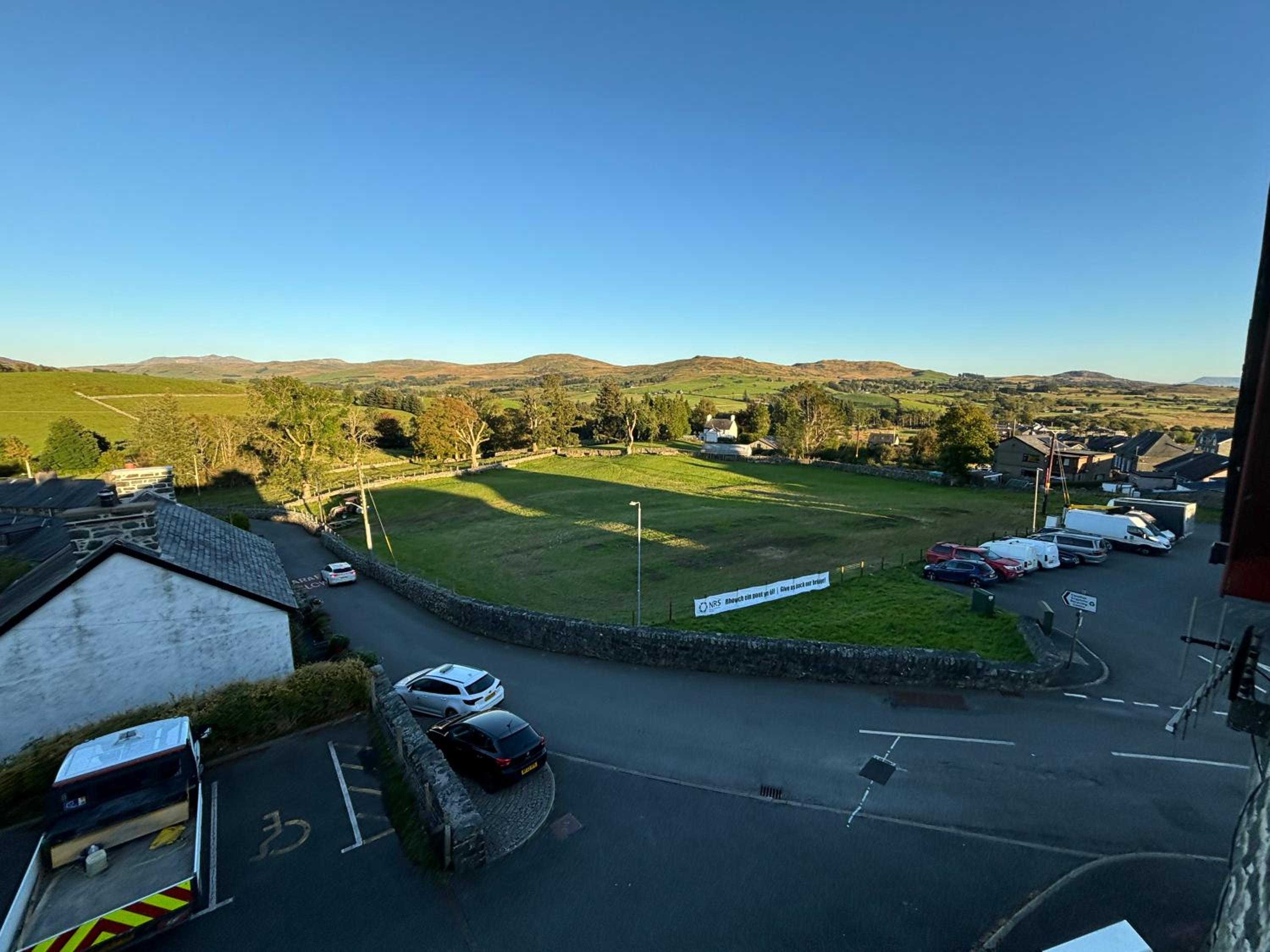 Llety Glyndwr - Bunkhouse view 2