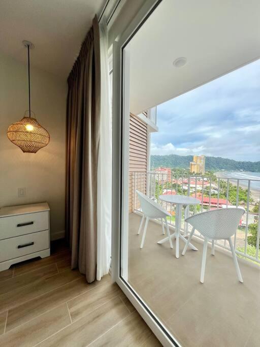 Brand New-Beachfront-Downtown PP1104