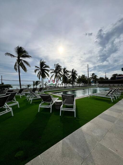 Brand New-Beachfront-Downtown PP1104
