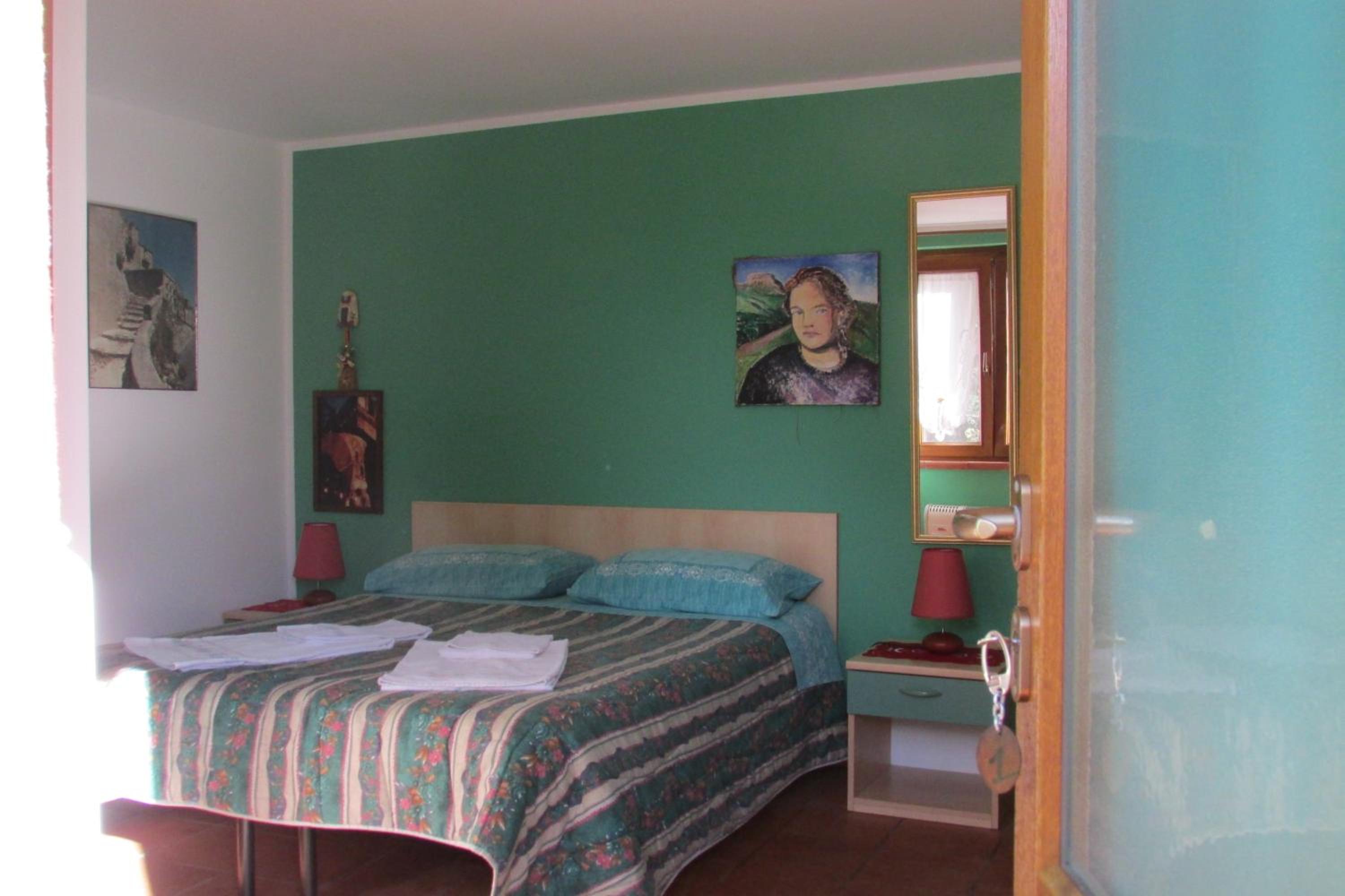 Photo 23