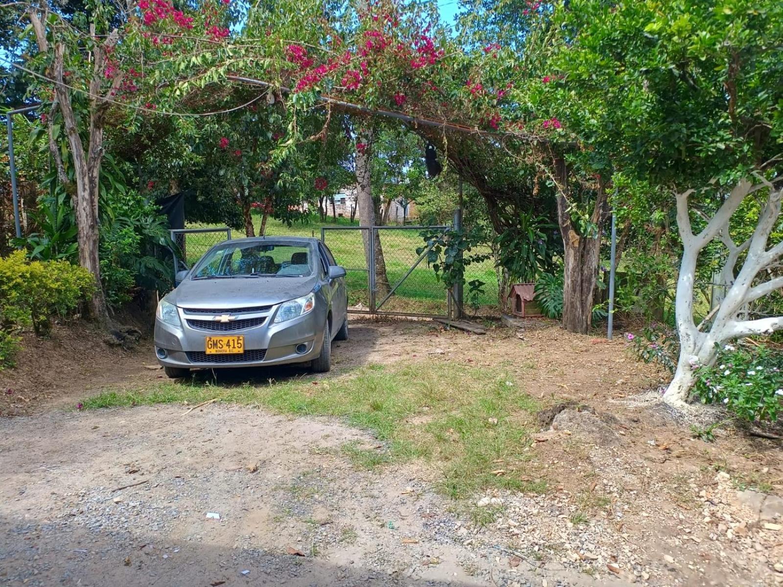 Casa Campestre en Barbosa - Naturaleza y Descanso