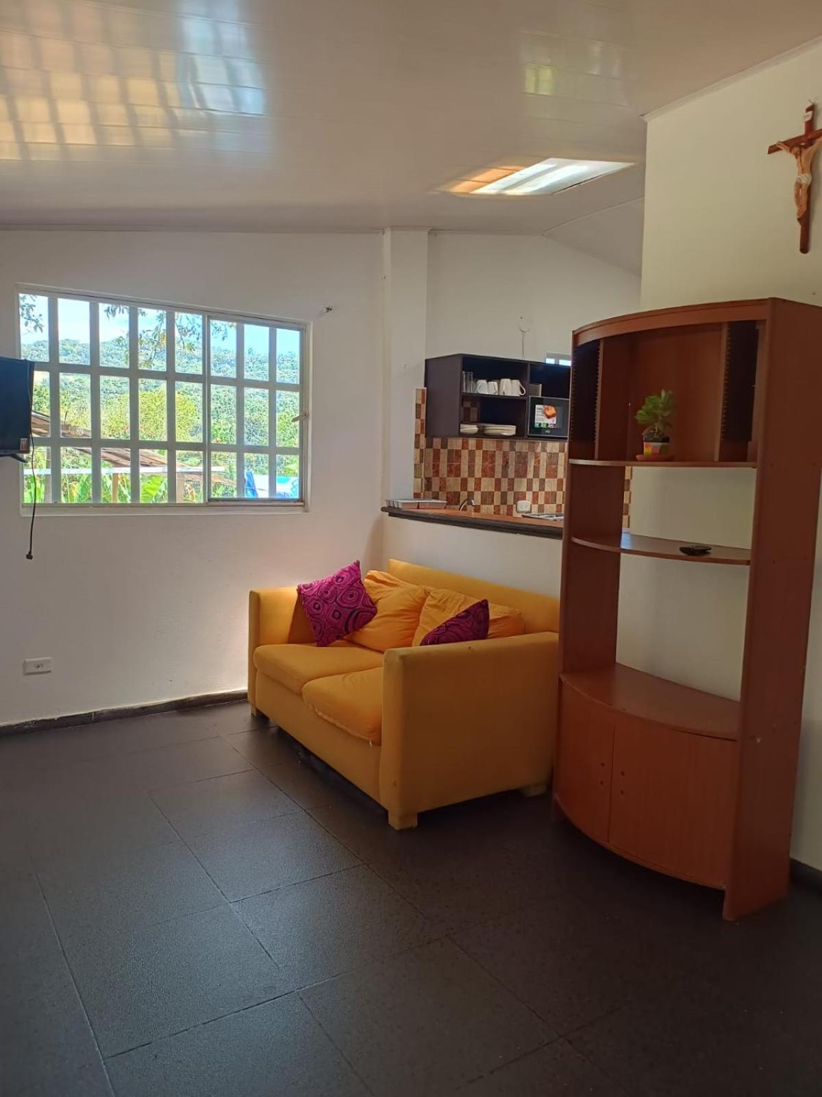 Casa Campestre en Barbosa - Naturaleza y Descanso
