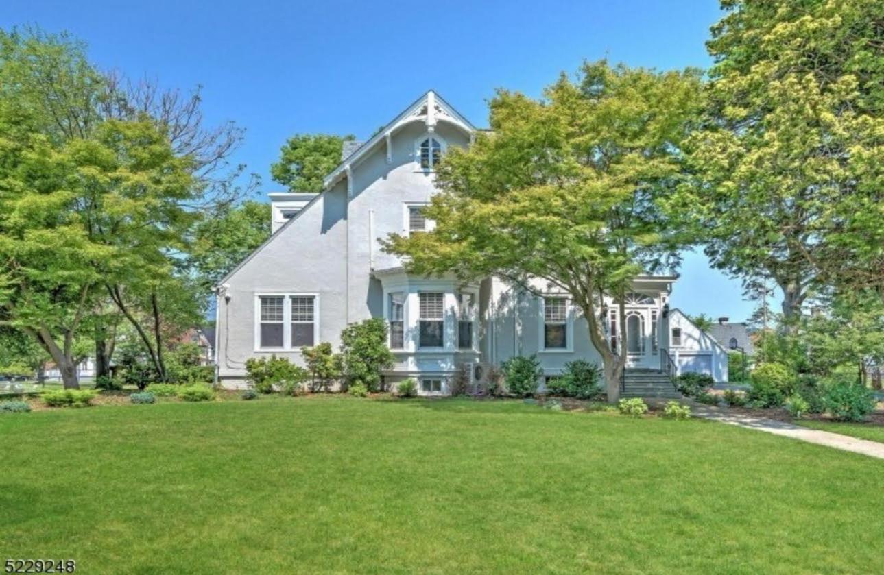 7BR Spacious Property Perfect For up to 15! view 2