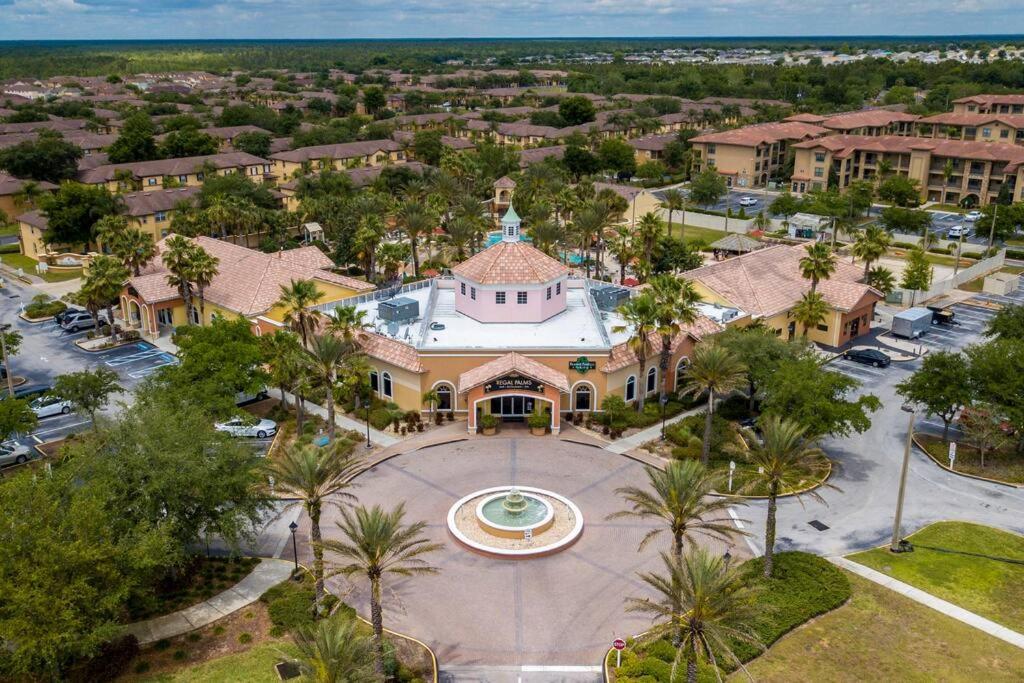 Near Disney Home at Amazing Resort Regal Palm 206 view 5