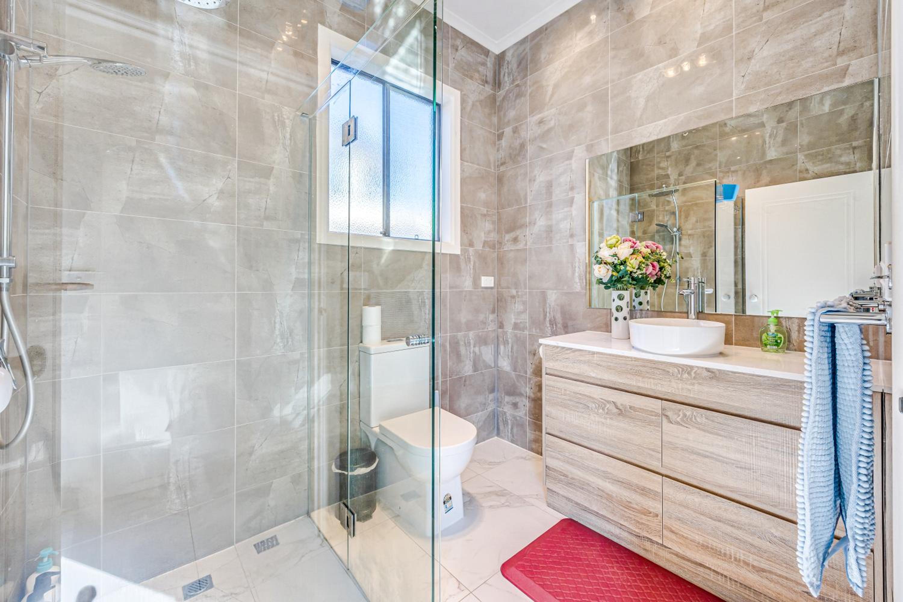 StayAU 6BR Deluxe Lakeview House Point Cook