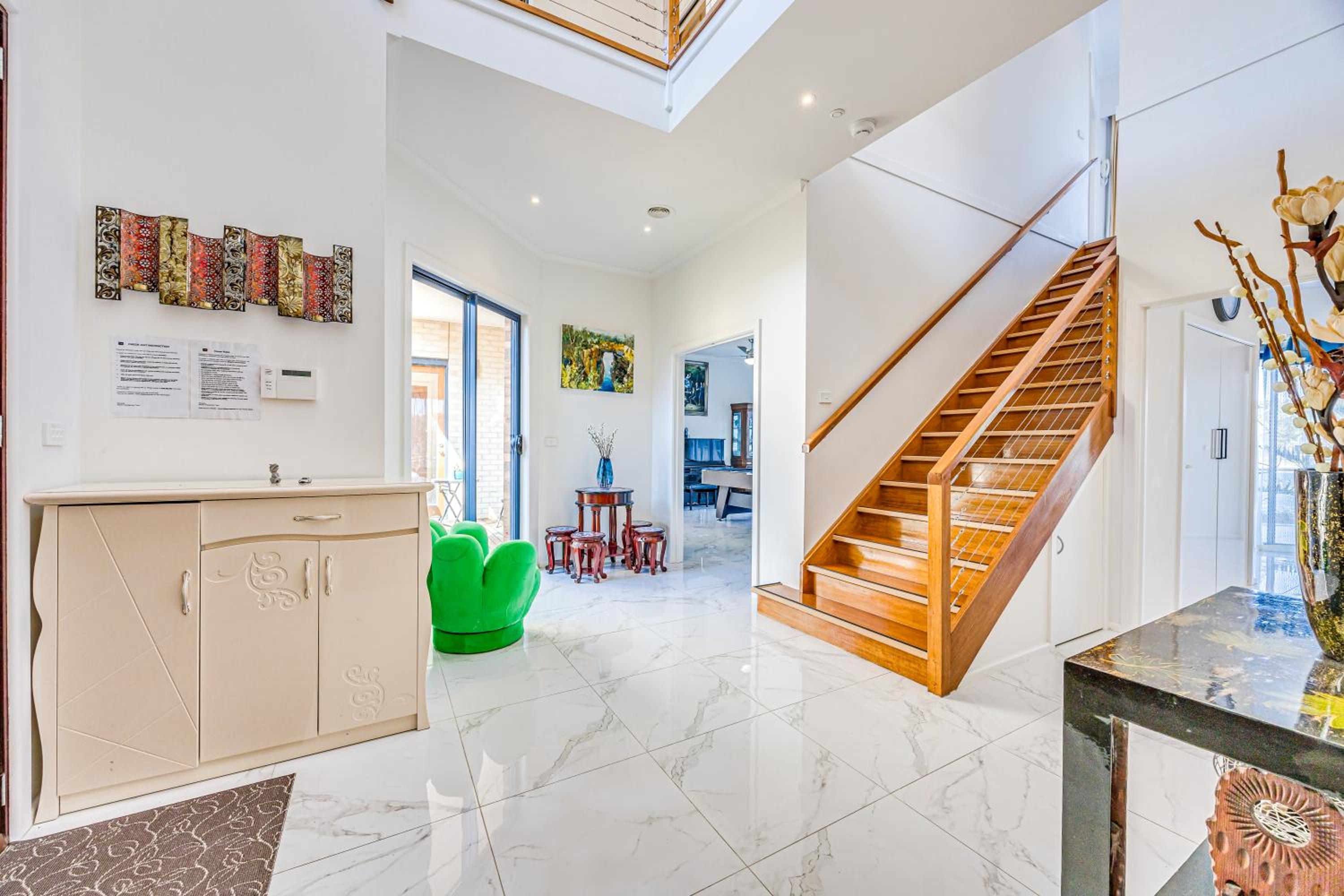StayAU 6BR Deluxe Lakeview House Point Cook