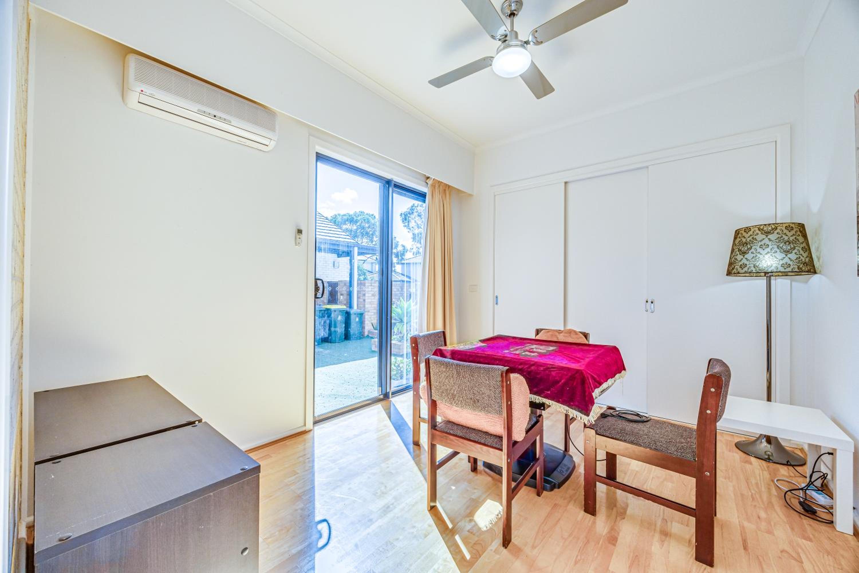 StayAU 6BR Deluxe Lakeview House Point Cook
