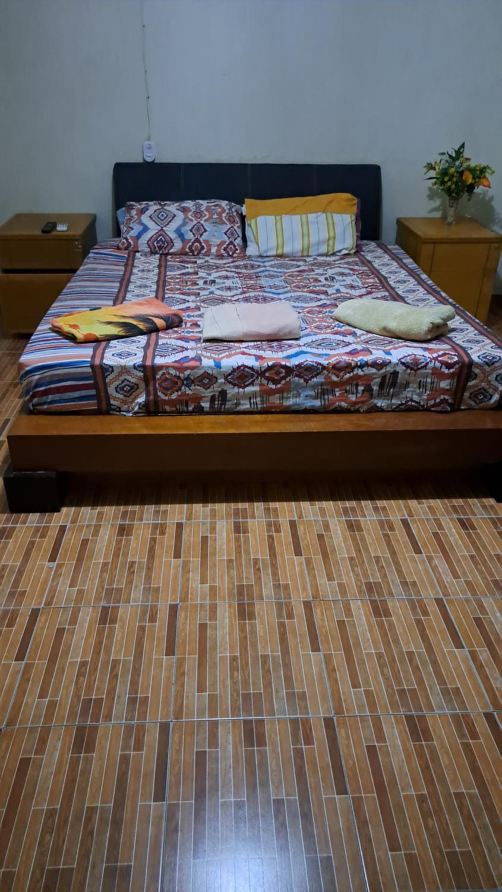 Casa Zauad low cost family house