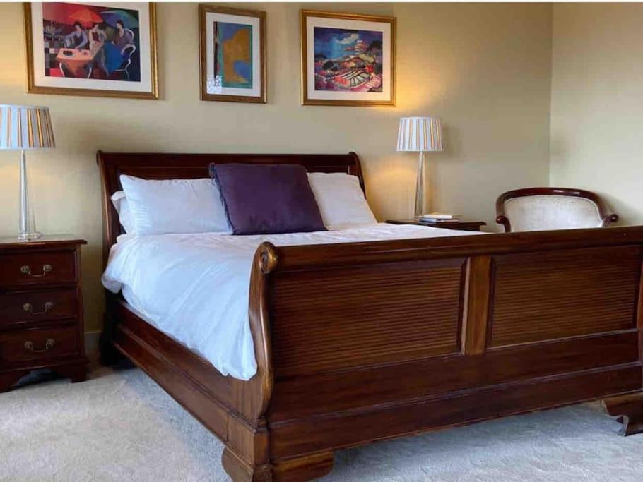 Dublin Seaview Luxury Penthouse Sleeps 6