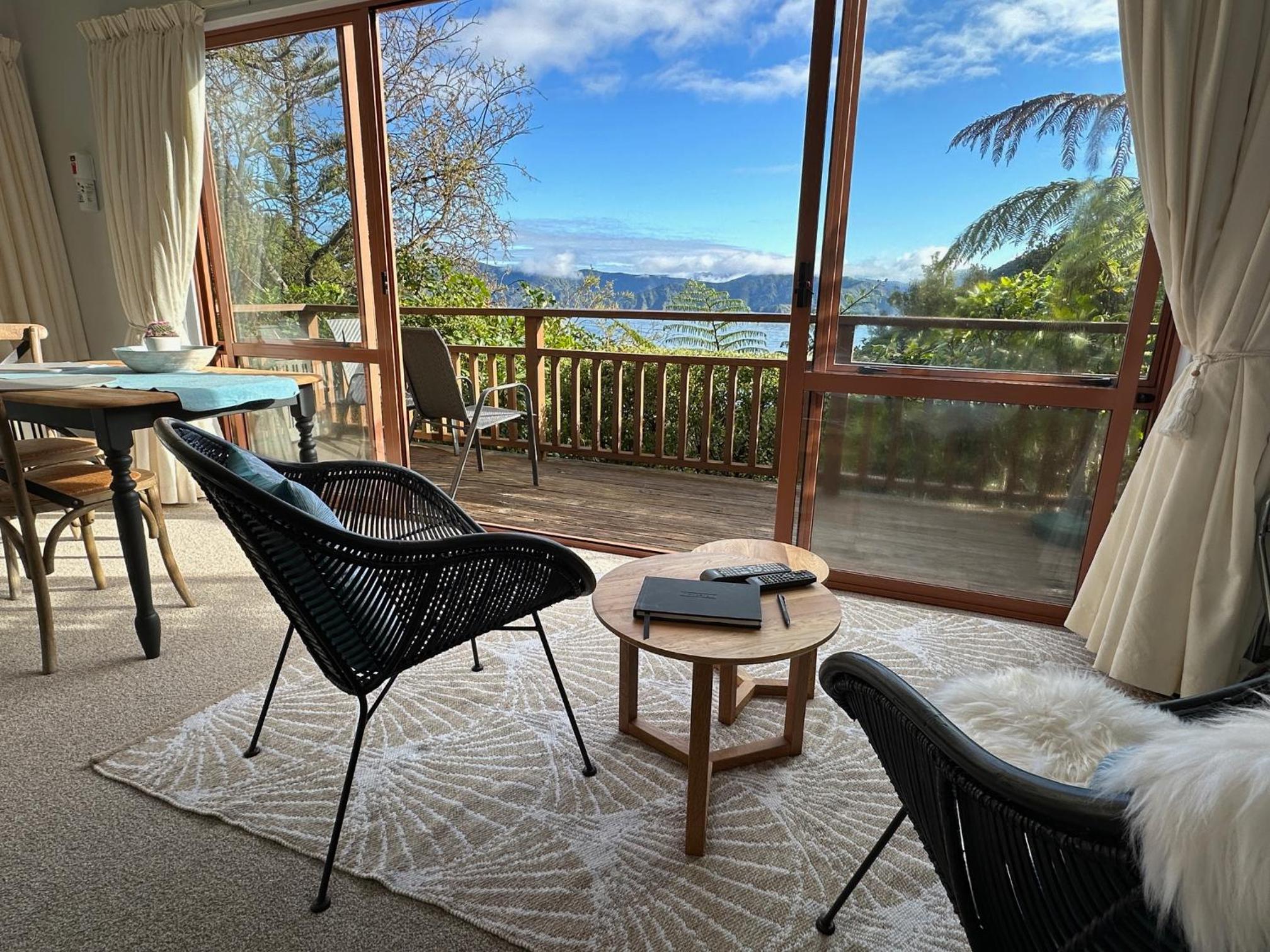 Picton Paradise Cottages view 4